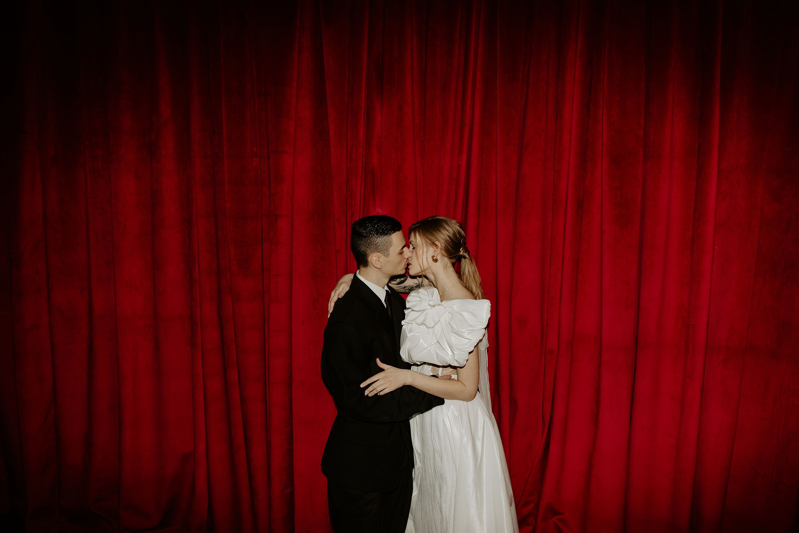 Солнца свет и сердца стук (Алиса и Илья). Свадебный фотограф Челябинск Санкт-Петербург Екатеринбург Москва