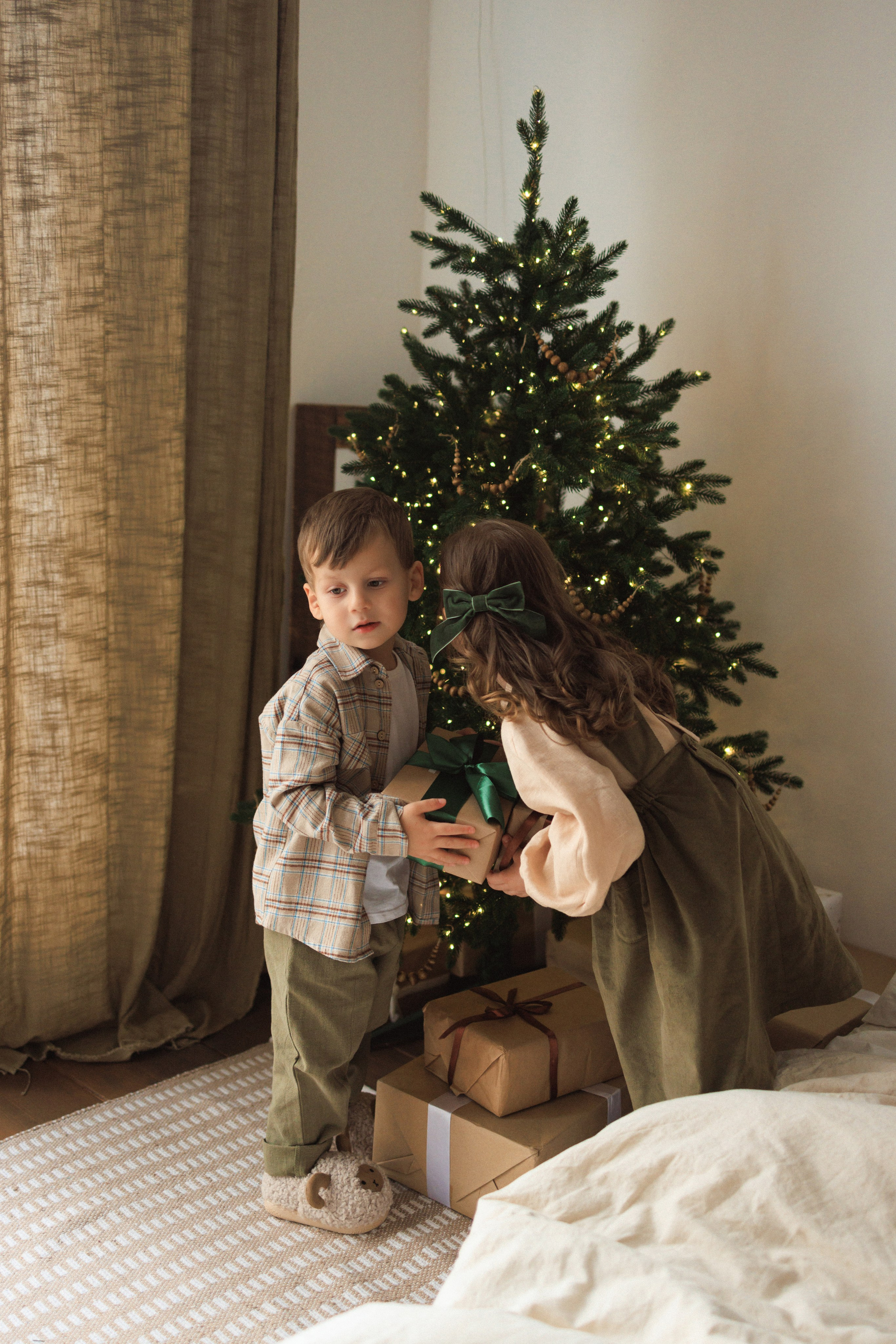 Семейная фотосессия в фотостудии «MESTONE», город Краснодар. Семейный и детский фотограф в Краснодаре Анна Трашкова