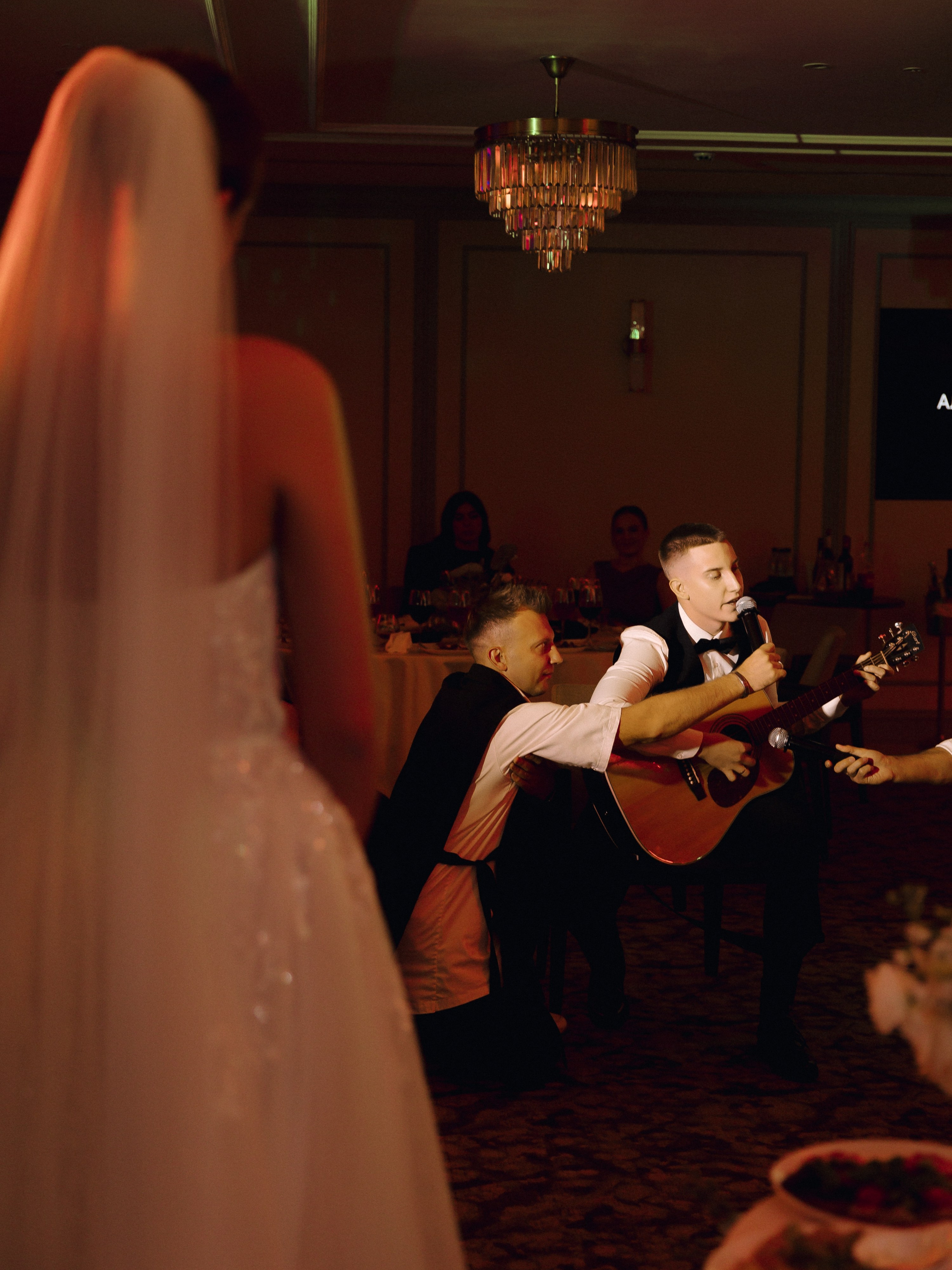 АРИНА И ЛЕША. ЧЕЛСИТИ. Свадебный и индивидуальный фотограф в Челябинске Евгения Негодяева