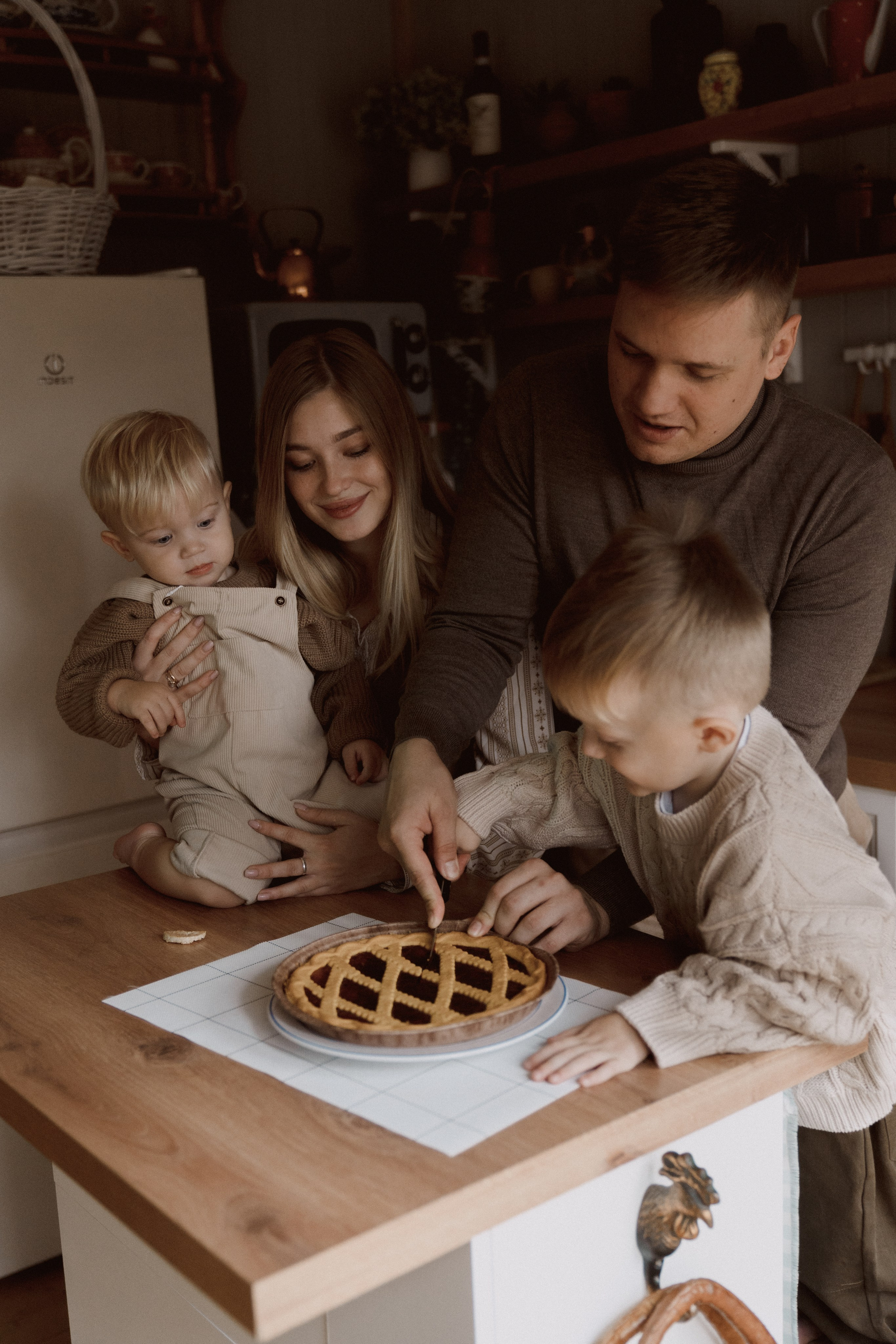 Семейная фотосессия на даче. Семейный и детский фотограф в Сергиев Посаде, Хотьково Якимчук Любовь