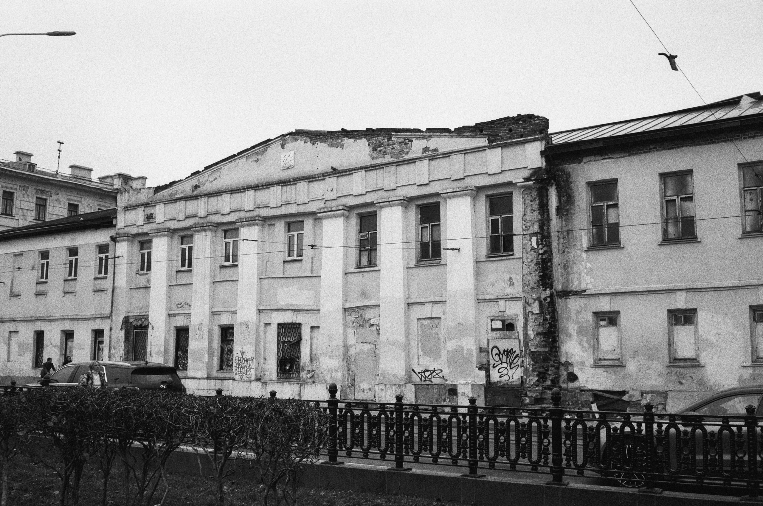 Чистые пруды, Покровка, Потаповский переулок / Ricoh FF-1