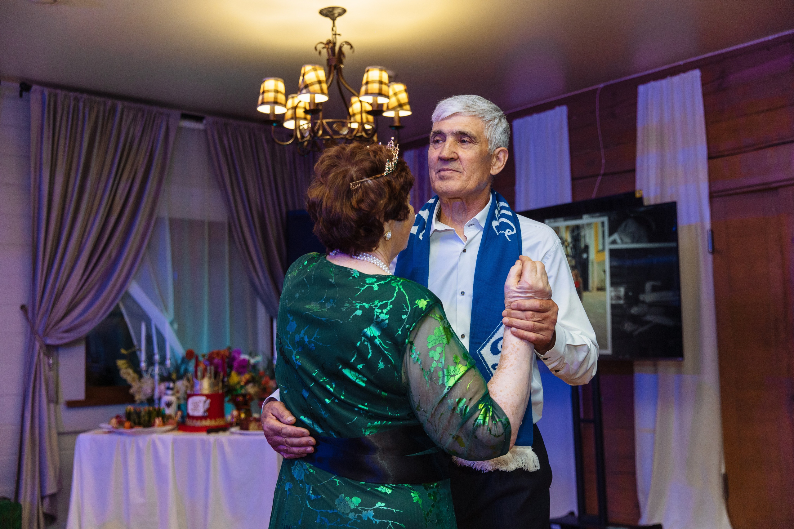 «Иван Васильевич меняет профессию» Юбилей. Свадебный и семейный фотограф в Улан-Удэ