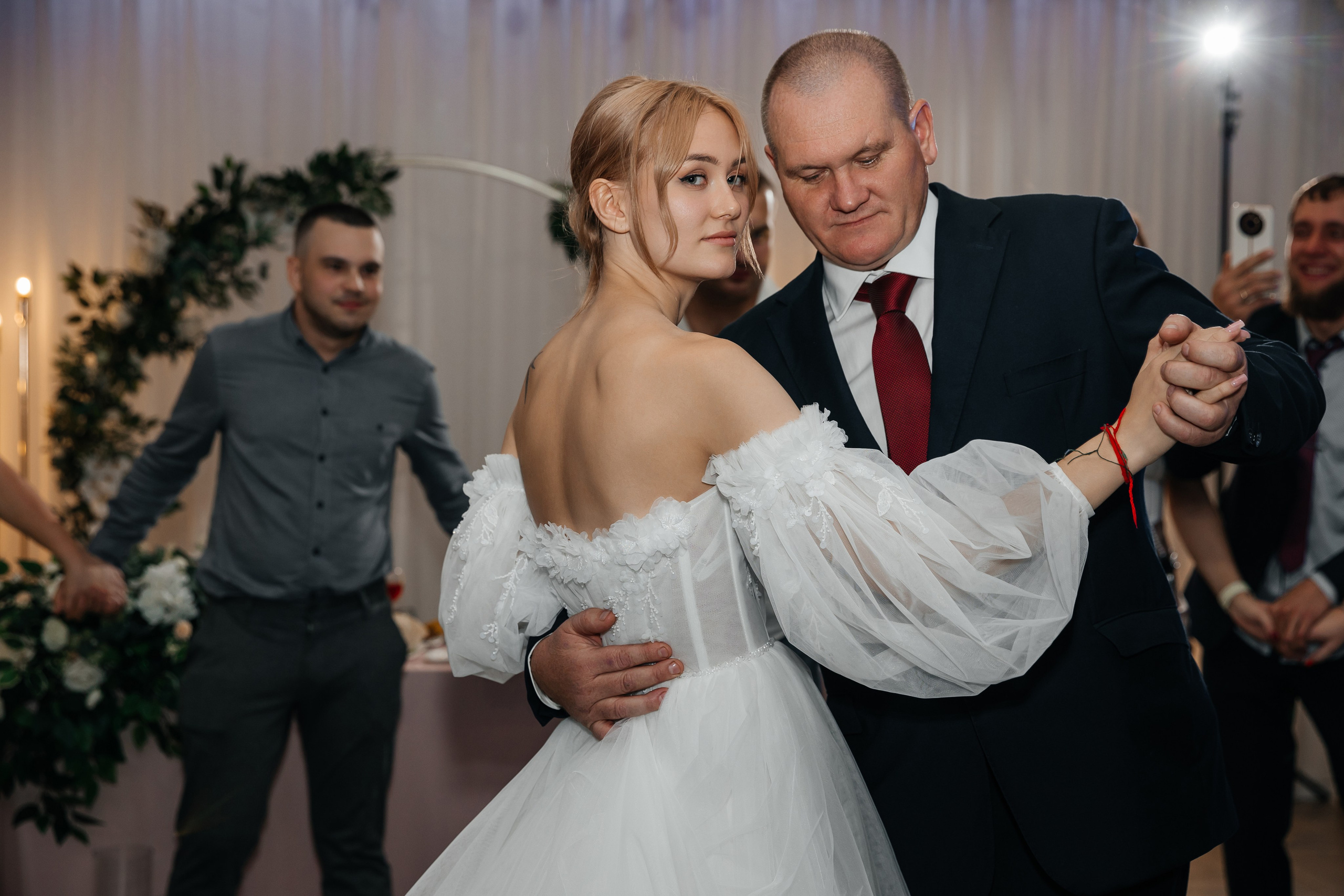 Арина и Захар. Свадебный фотограф Красноярск — Кристина Ива