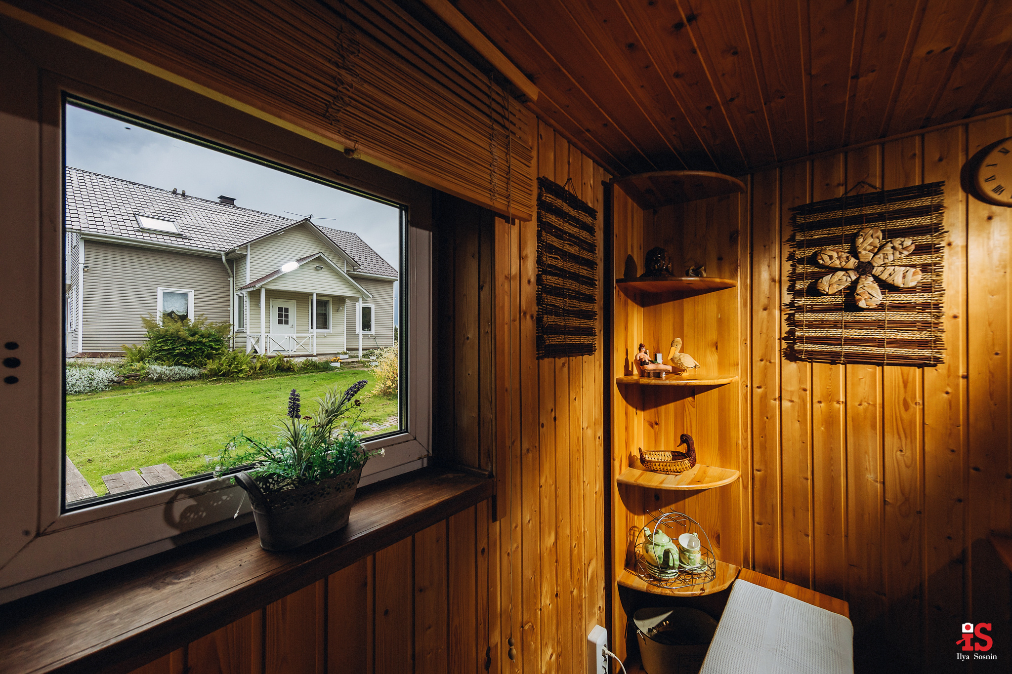 Интерьерная  фотосъемка, фото для гостиницы, фотосъемка отелей, фото для турбизнеса, фото номеров отелей, фото ресторана, фото меню отеля, конференц зал, гостевой дом в карелии, лучший фотограф интерьеров Петрозаводск Карелия, турбаза в Карелии, экскурсии по Карелии, Кижи, Петрозаводск, Илья Соснин