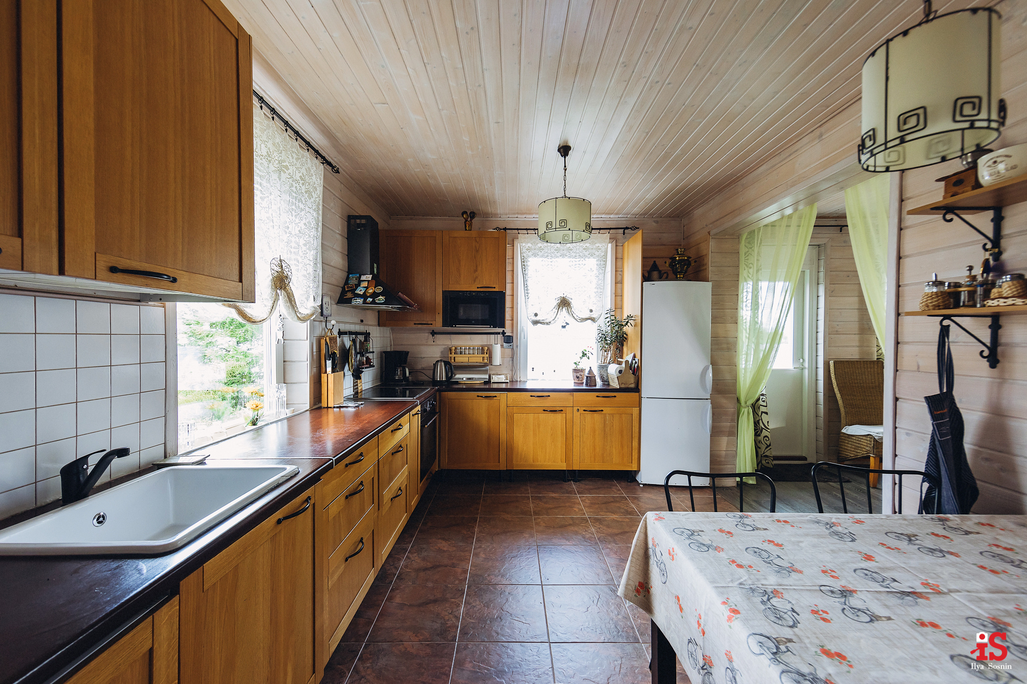 Интерьерная  фотосъемка, фото для гостиницы, фотосъемка отелей, фото для турбизнеса, фото номеров отелей, фото ресторана, фото меню отеля, конференц зал, гостевой дом в карелии, лучший фотограф интерьеров Петрозаводск Карелия, турбаза в Карелии, экскурсии по Карелии, Кижи, Петрозаводск, Илья Соснин