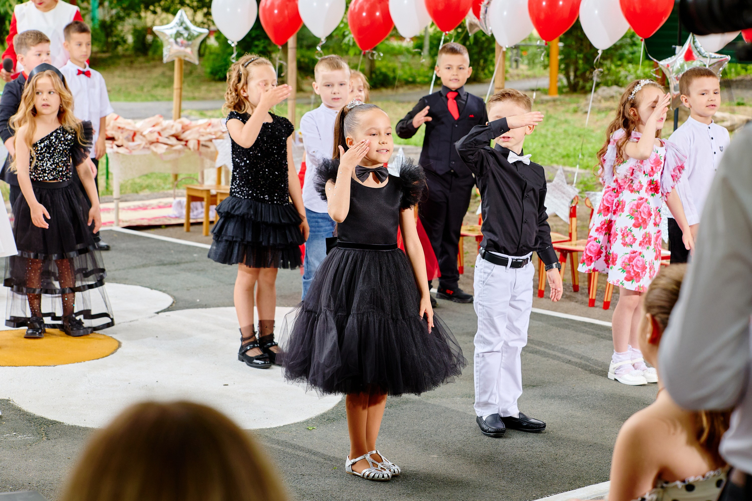 Выпускной 45 сад. Фотограф Выпускные альбомы Таганрог Сергей Коробченко
