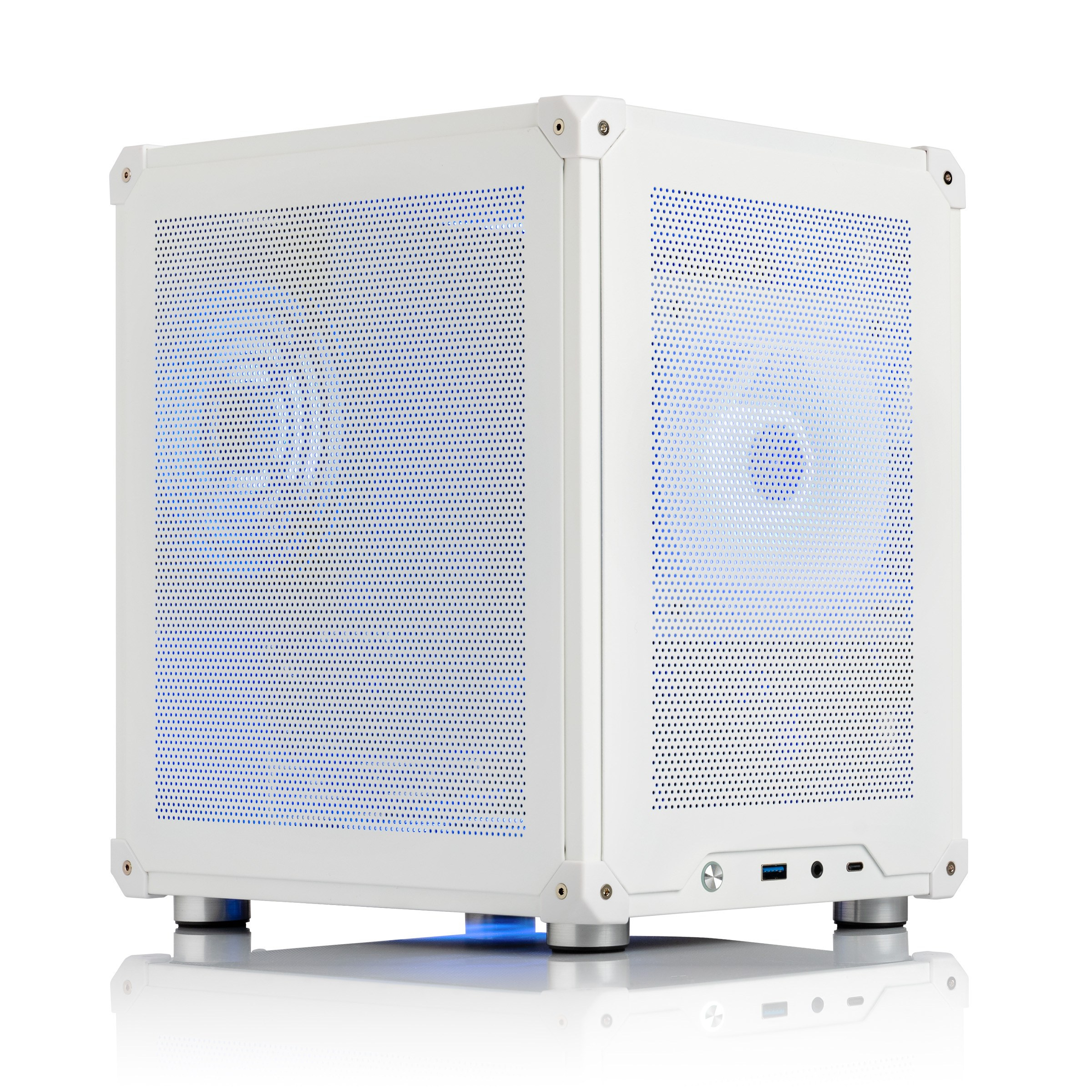 Компьютерный блок белого цвета с голубой подсветкой | Фото для карточки Ozon