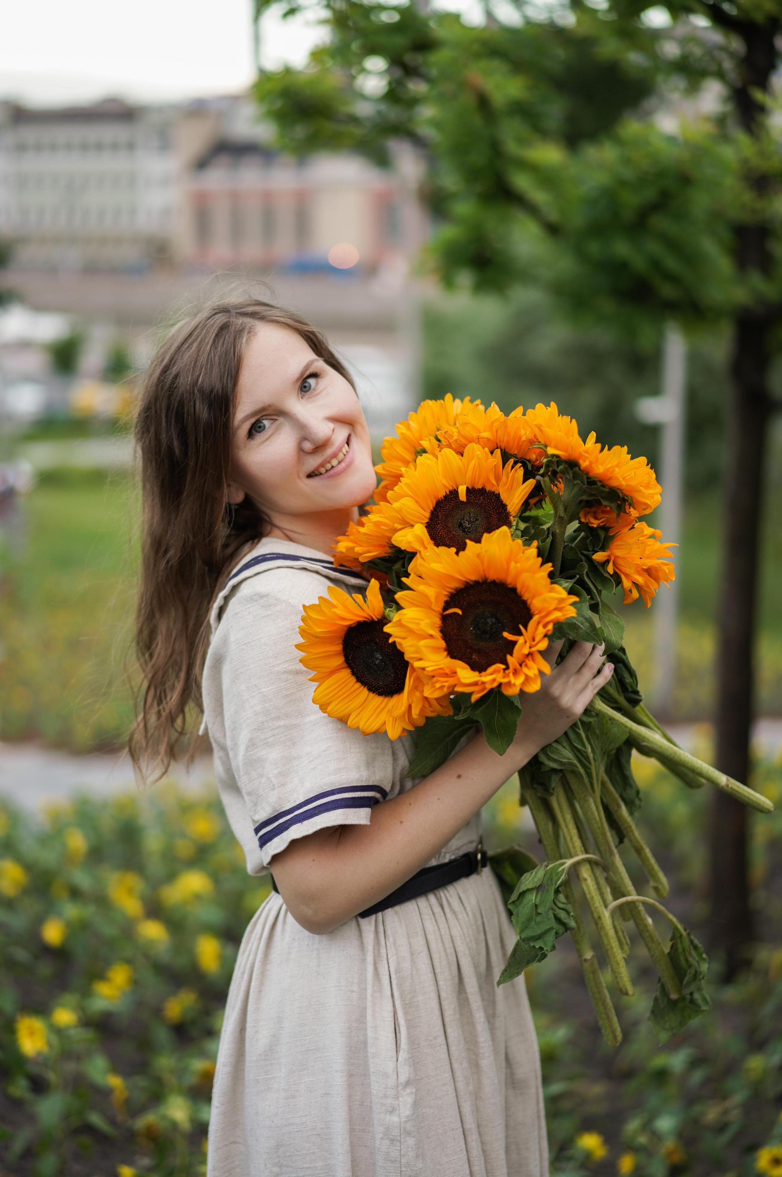 Семейная фотосессия с подсолнухами. Главная