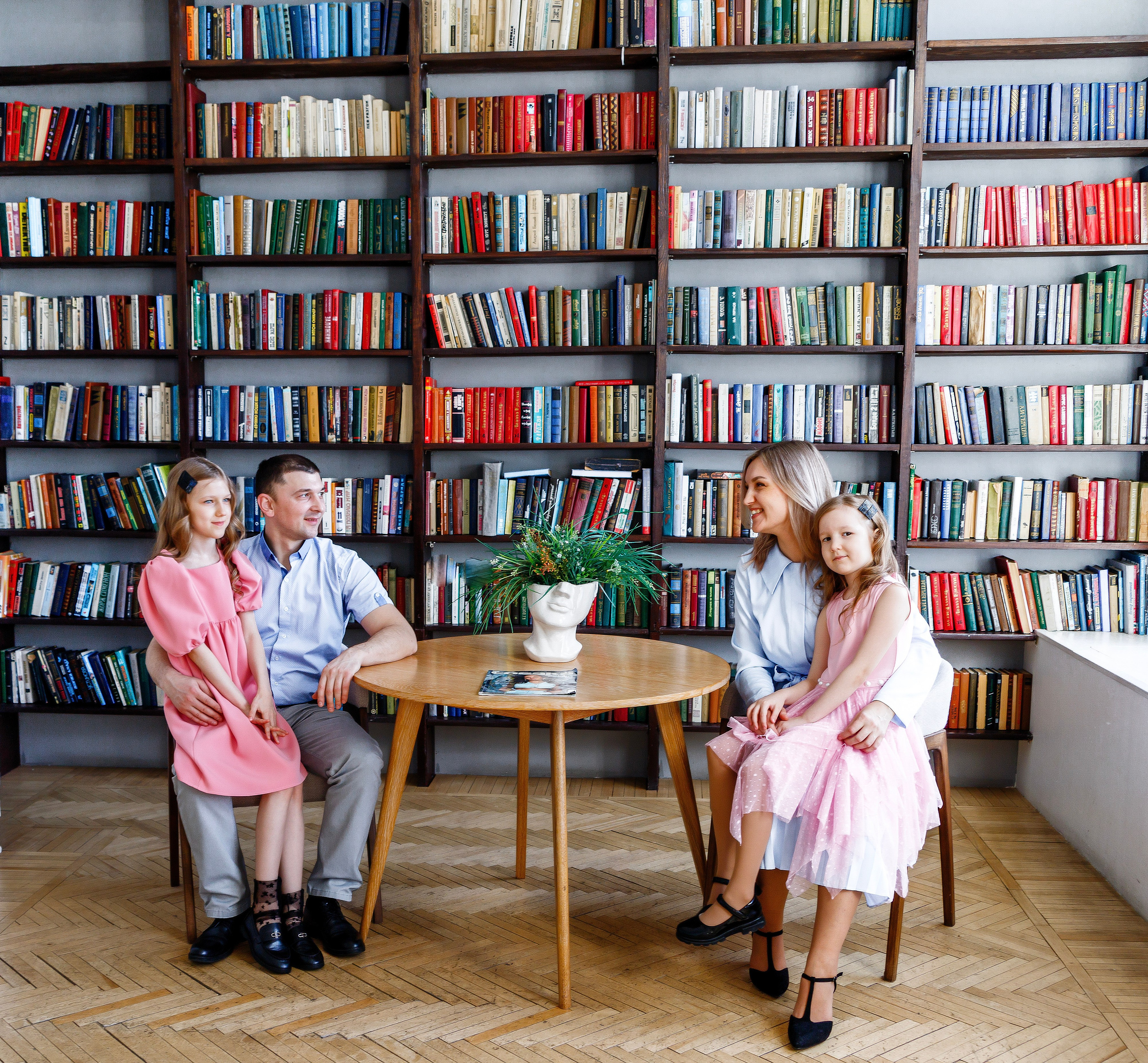 Семейная фотостудия. Семейный, свадебный и детский фотограф в Новосибирске Ольга Хидченко