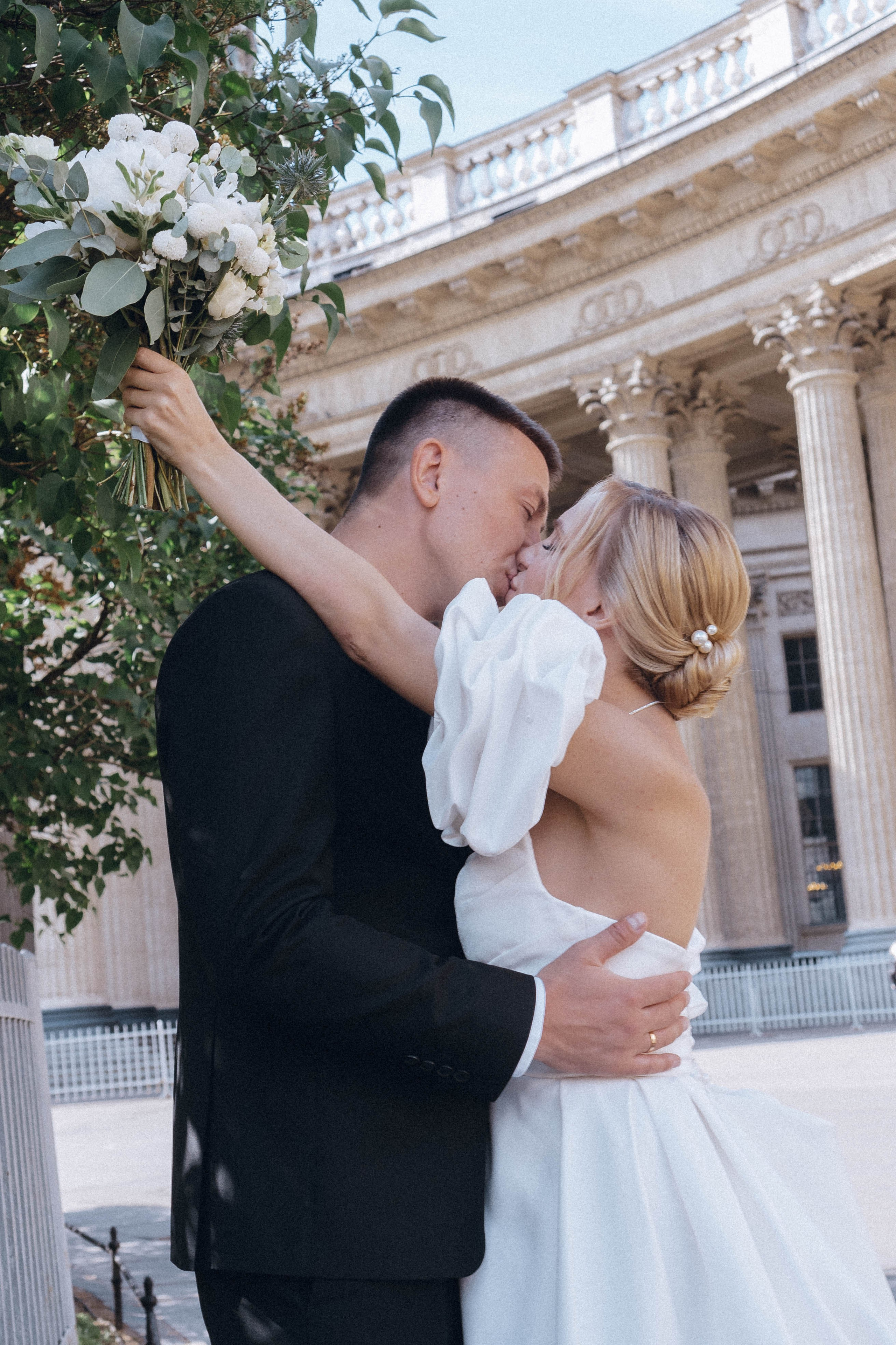 СВАДЕНБНАЯ СЬЕМКА НА КАТЕРЕ ПО КАНАЛАМ САНКТ-ПЕТЕРБУРГА И В АКВАТОРИИ НЕВЫ. Профессиональный фотограф, Санкт-Петербург — Виктория Богомолова