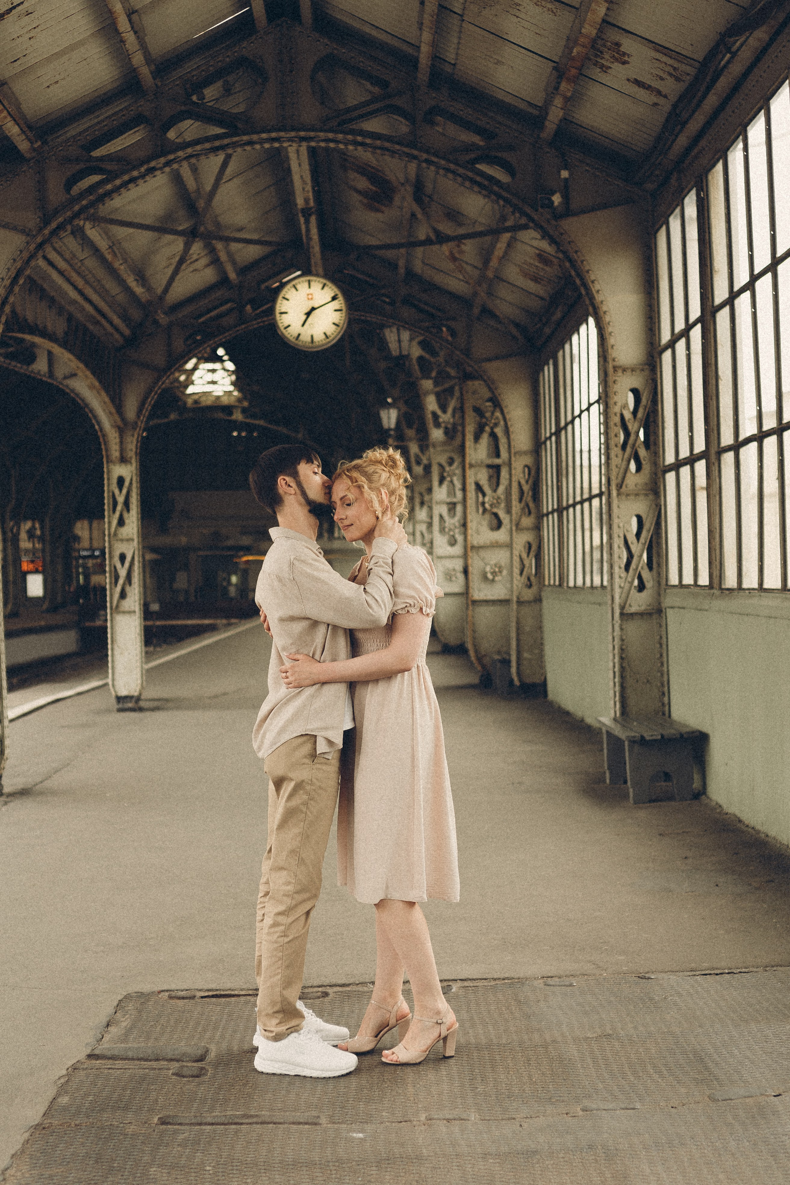ПРОГУЛКА НА ВИТЕБСКОМ ВОКЗАЛЕ. Профессиональный фотограф, Санкт-Петербург — Виктория Богомолова