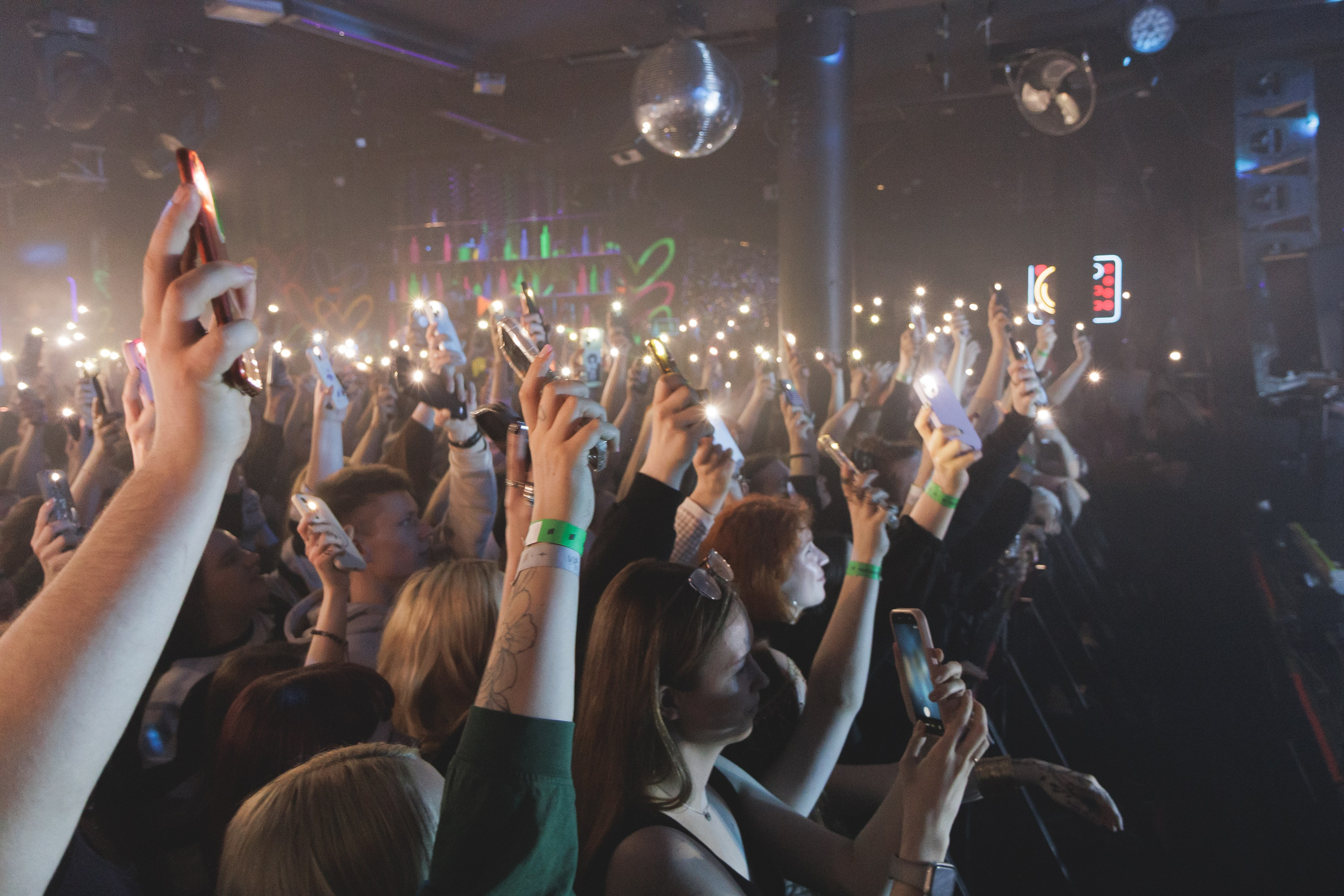 SQWOZ BAB. Ярославль. 2026. Фотограф Ярославль | Репортаж | Александр Мелюшин