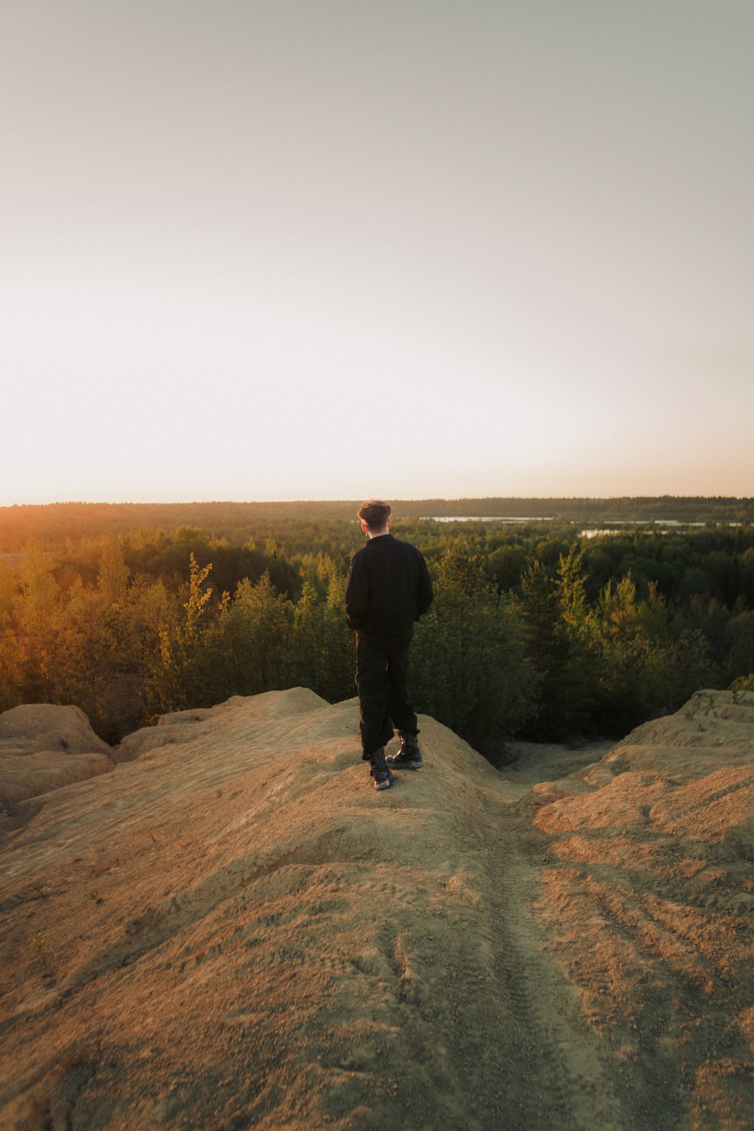 Дима. Рассвет на Борницком карьере. Lickord