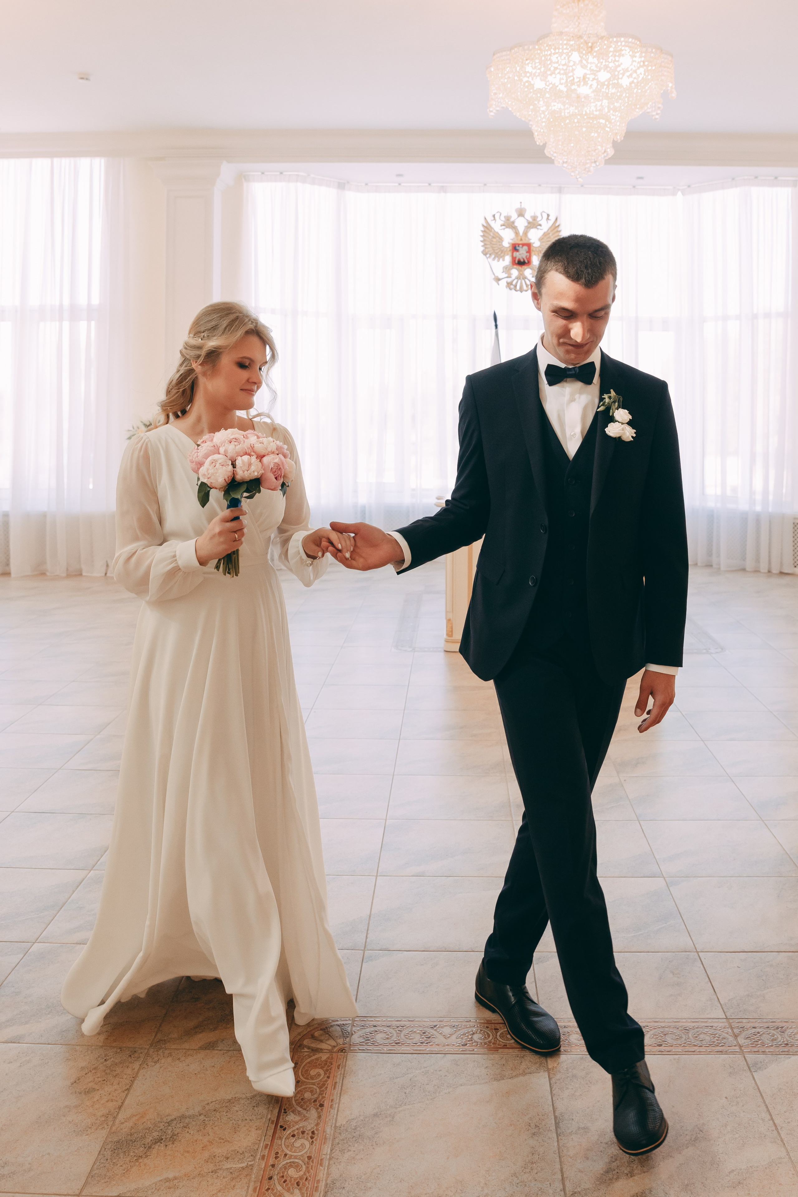 Надя и Валера, ЗАГС Доблести и Витебский вокзал. Семейный фотограф в Санкт-Петербурге Алиса Мохова