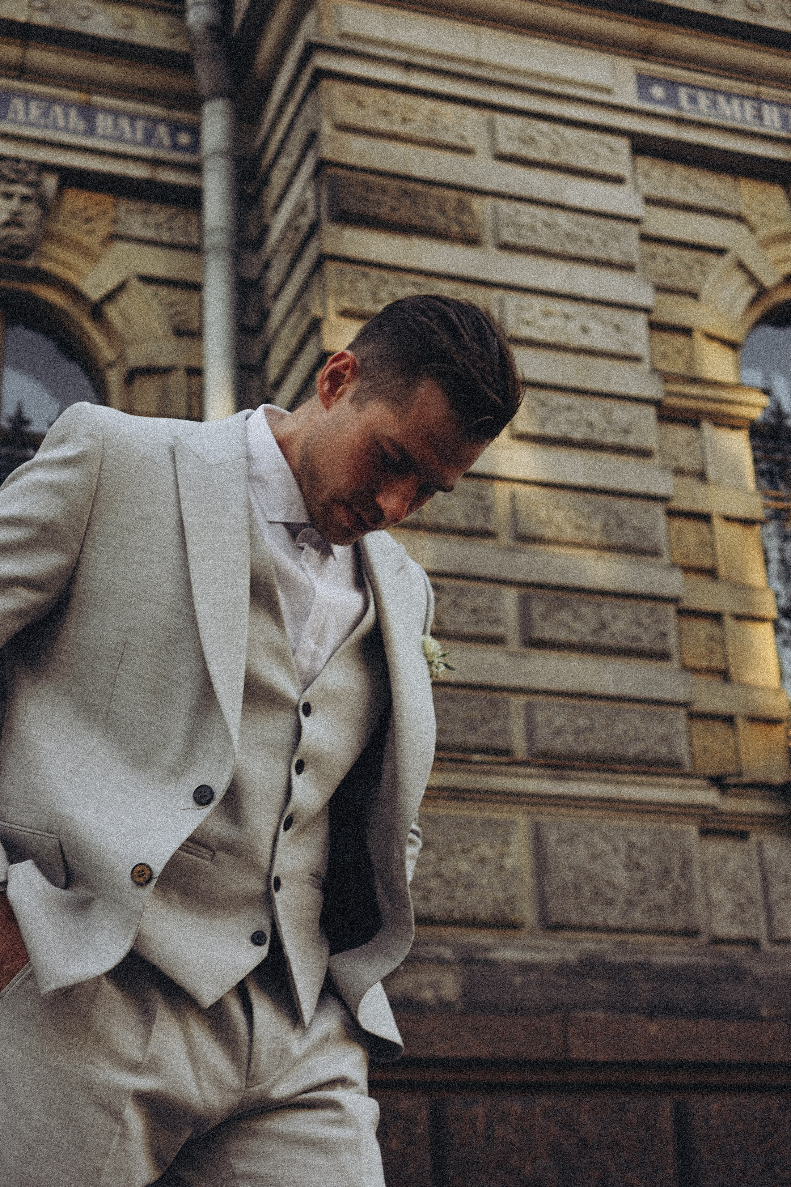 Свадебная сьемка у академии Штиглица. Профессиональный фотограф, Санкт-Петербург — Виктория Богомолова