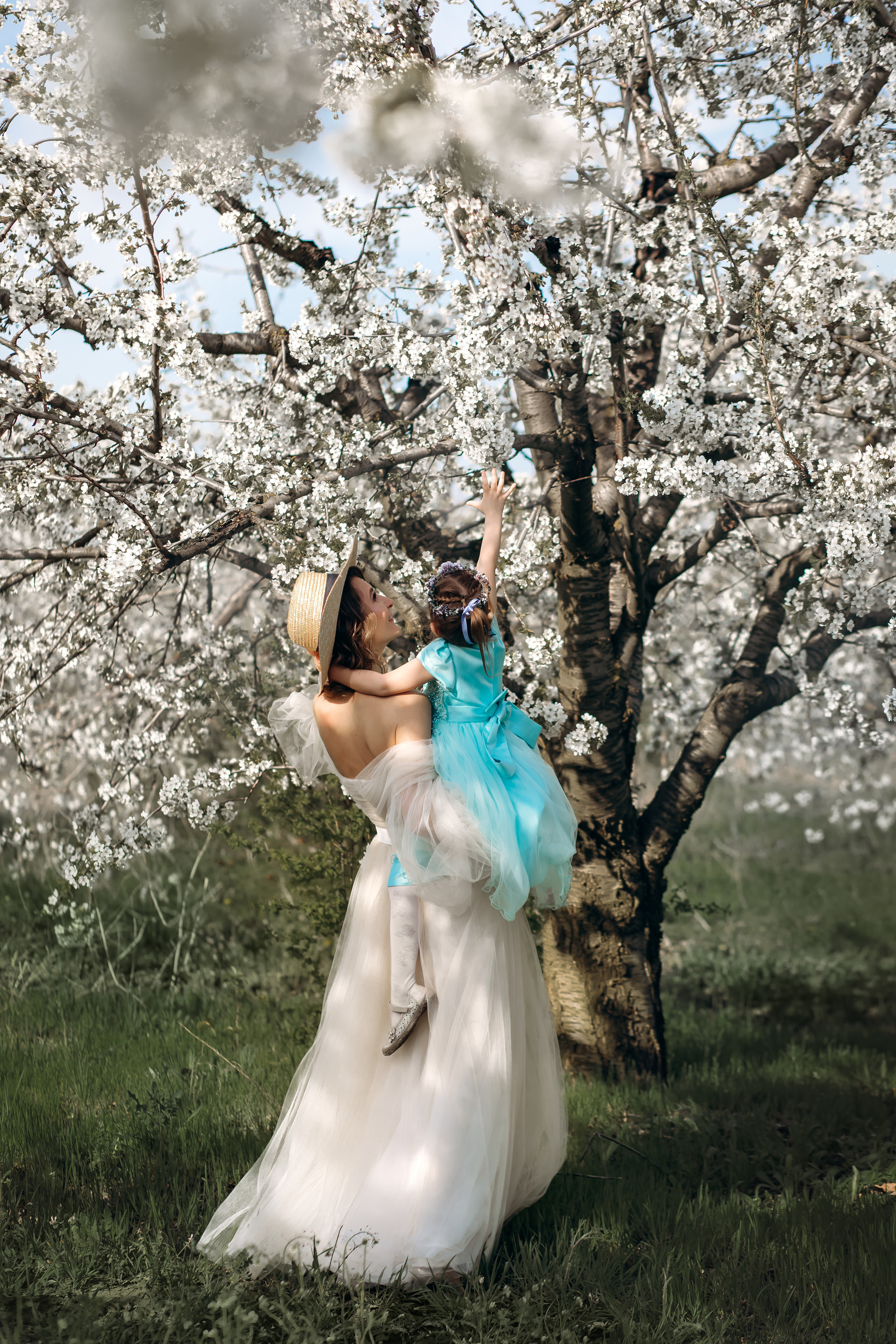 Цветущие сады. Свадебный и женский фотограф в Таганроге Лена Сетян