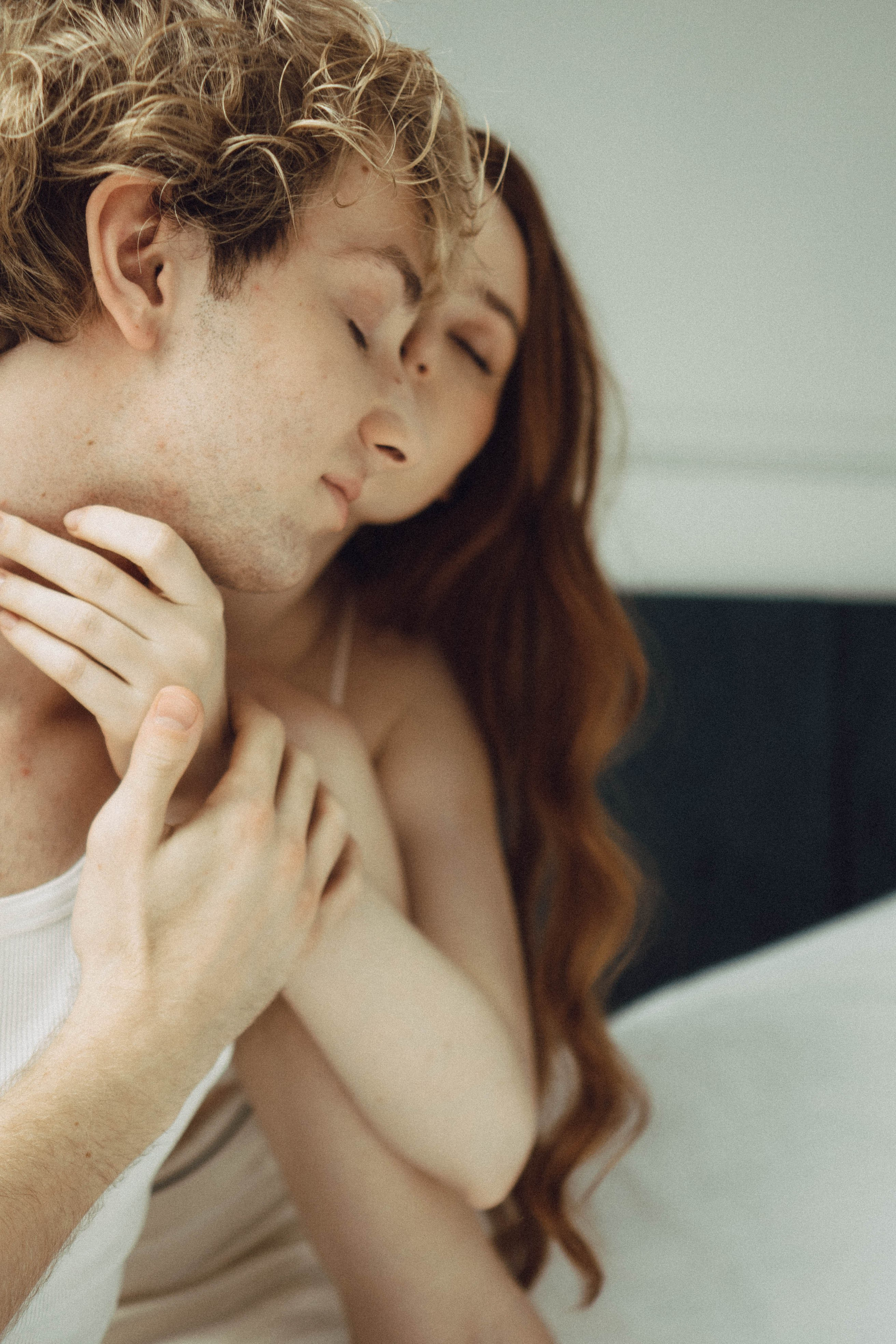 СВАДЕБНАЯ СЬЕМКА В ОТЕЛЕ. СБОРЫ ЖЕНИХА И НЕВЕСТЫ И ТАКЖЕ ТОР И ПОДГОТОВКА К ПРОГУЛКЕ. Профессиональный фотограф, Санкт-Петербург — Виктория Богомолова