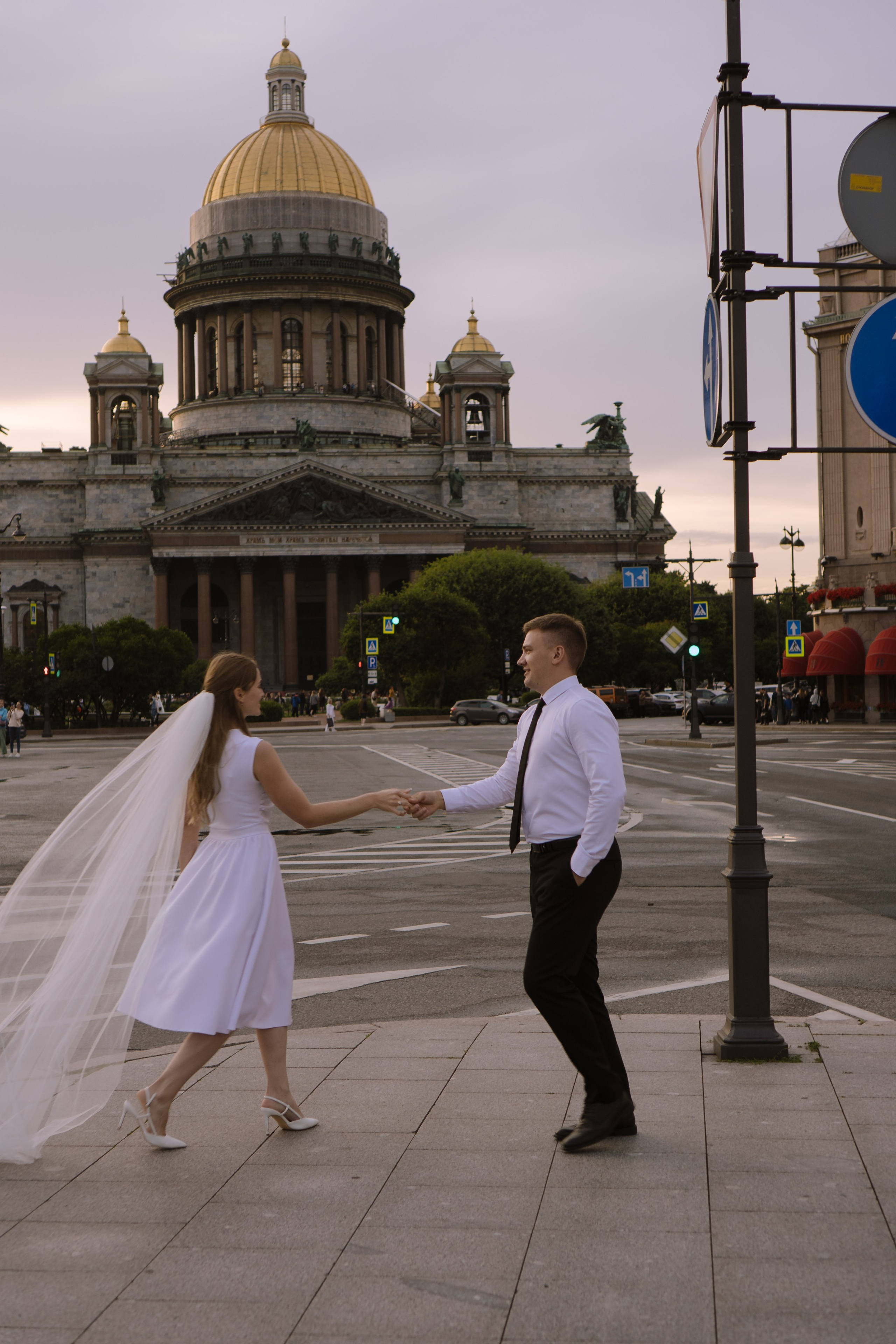 СВАДЕБНАЯ СЬЕМКА С ИСАКИЕВСКИМ СОБОРОМ, АСТОРИЯ И ЗАКОНОДАТЕЛЬНОЕ СОБРАНИЕ. Профессиональный фотограф, Санкт-Петербург — Виктория Богомолова