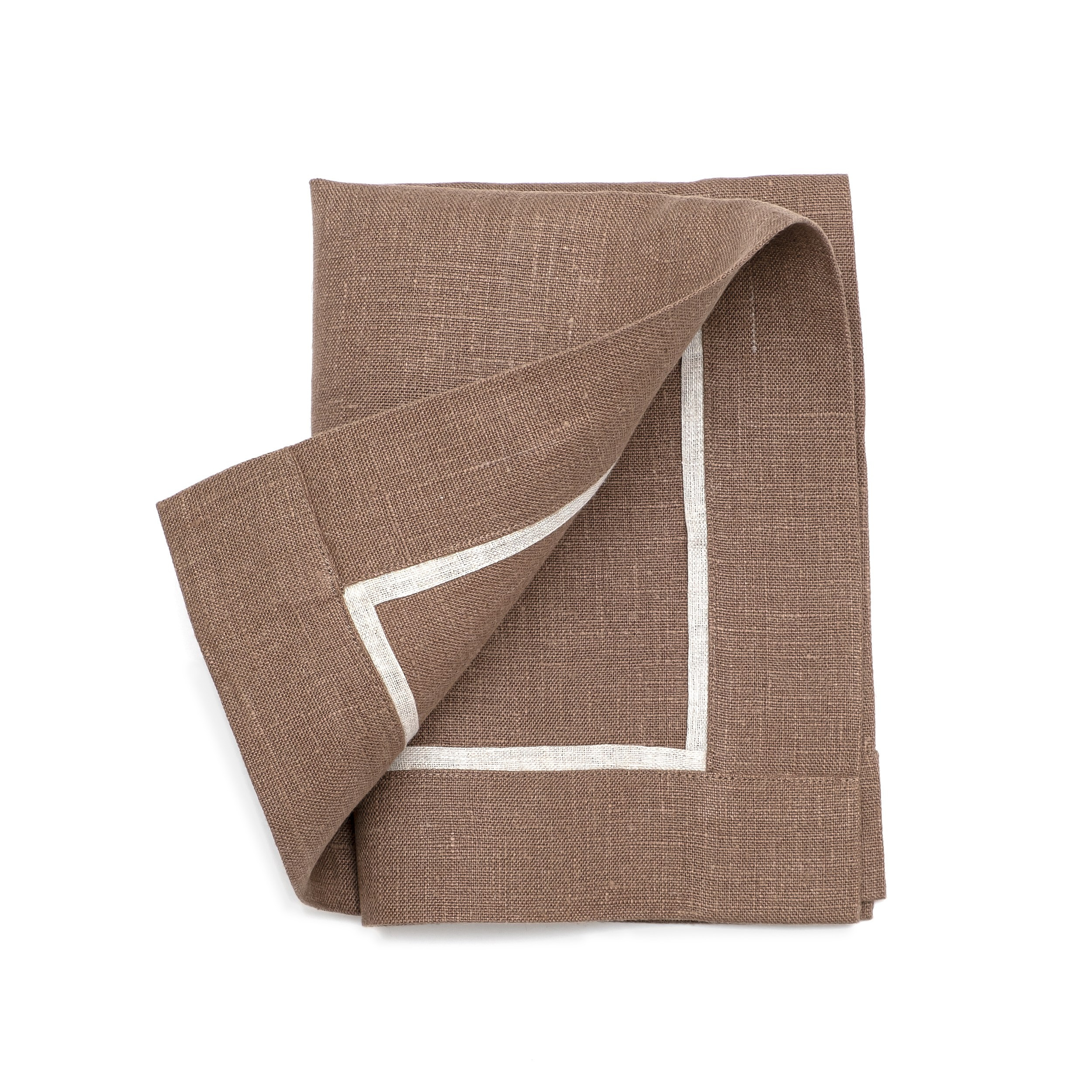 Предметная фотосъёмка сложенного текстиля — демонстрация толщины и материала