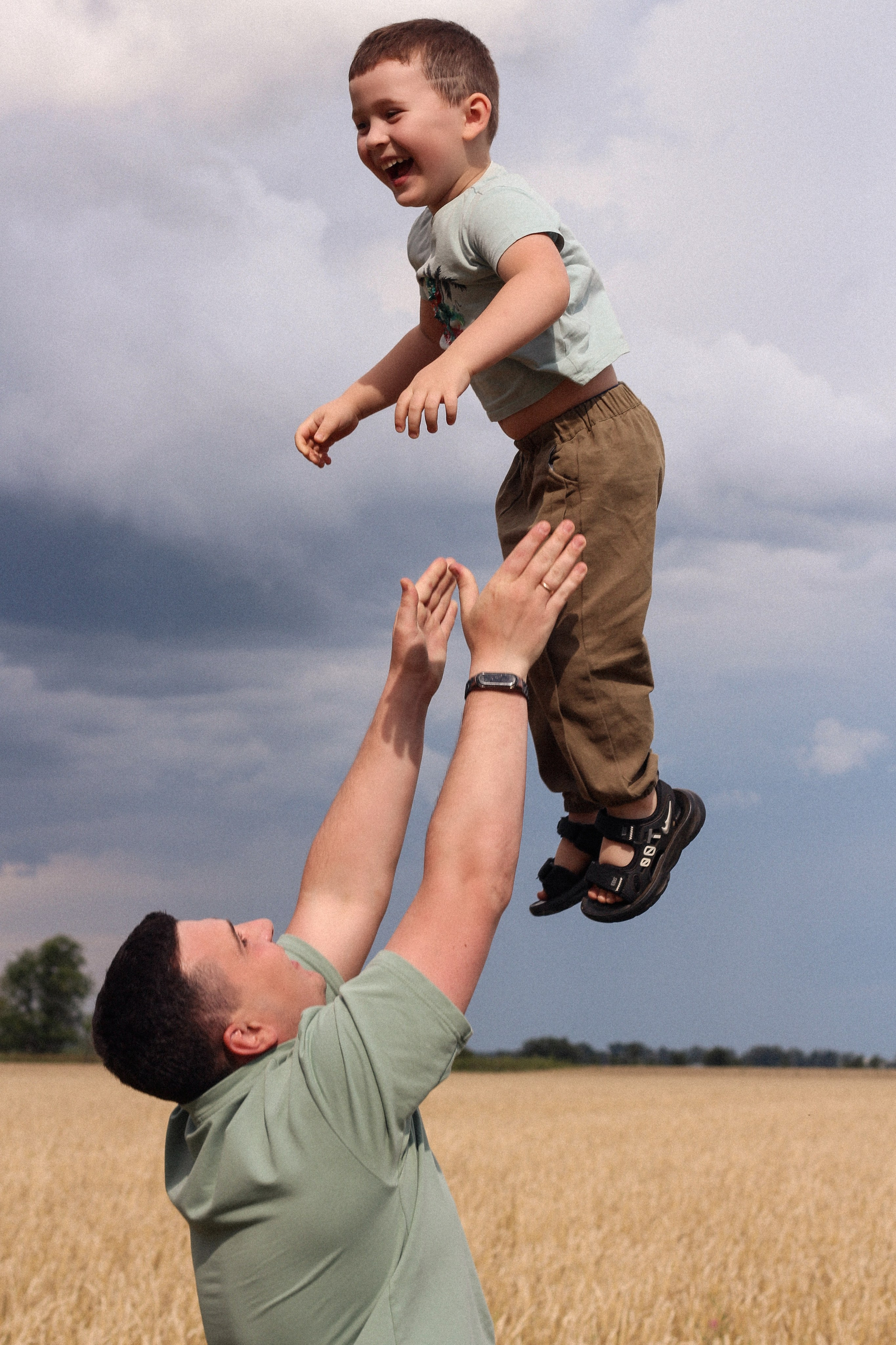 Семья Секретевых. Мания, портретный фотограф в городе Оренбург