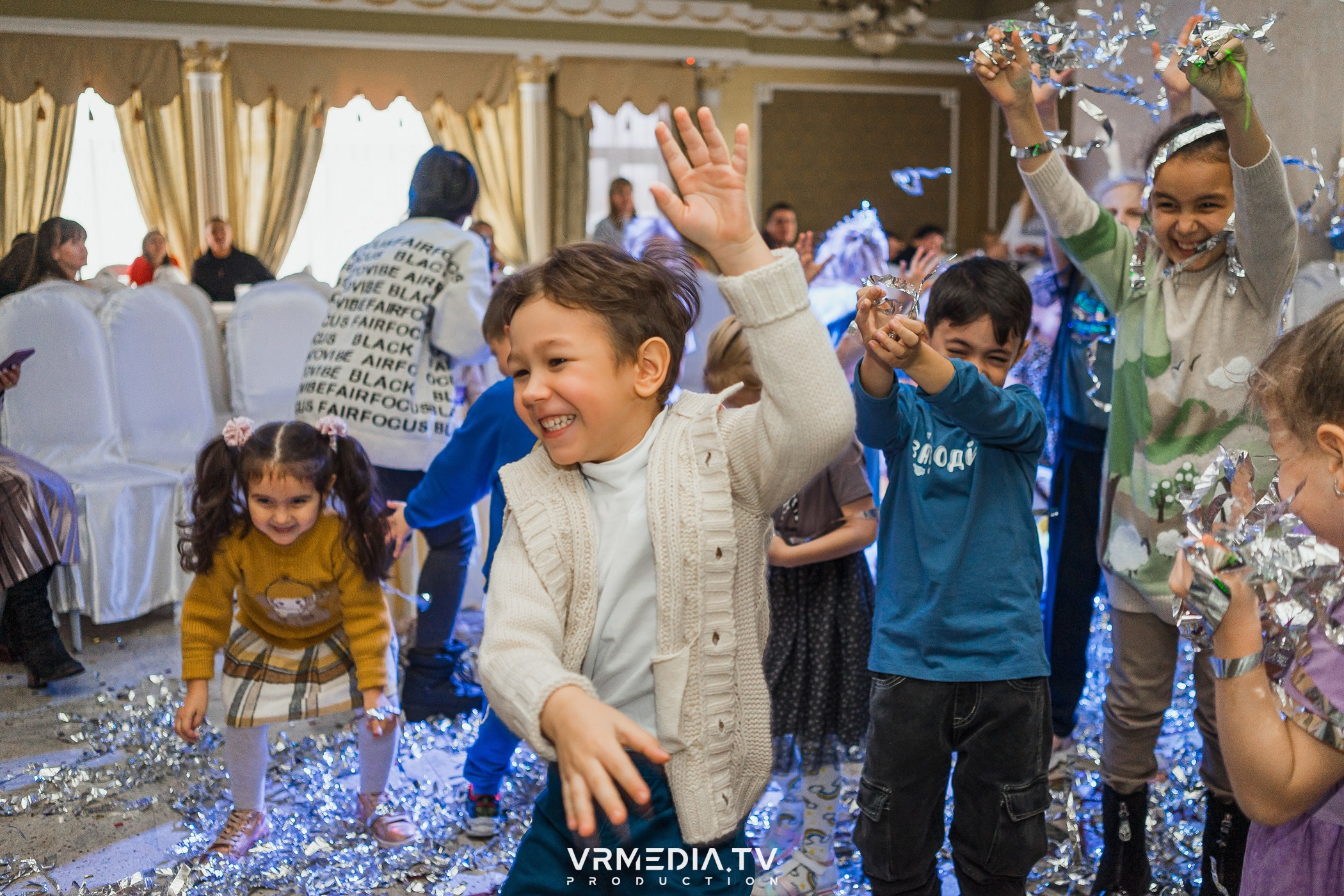 ХОЛОДНОЕ СЕРДЦЕ в ресторане «Империя»