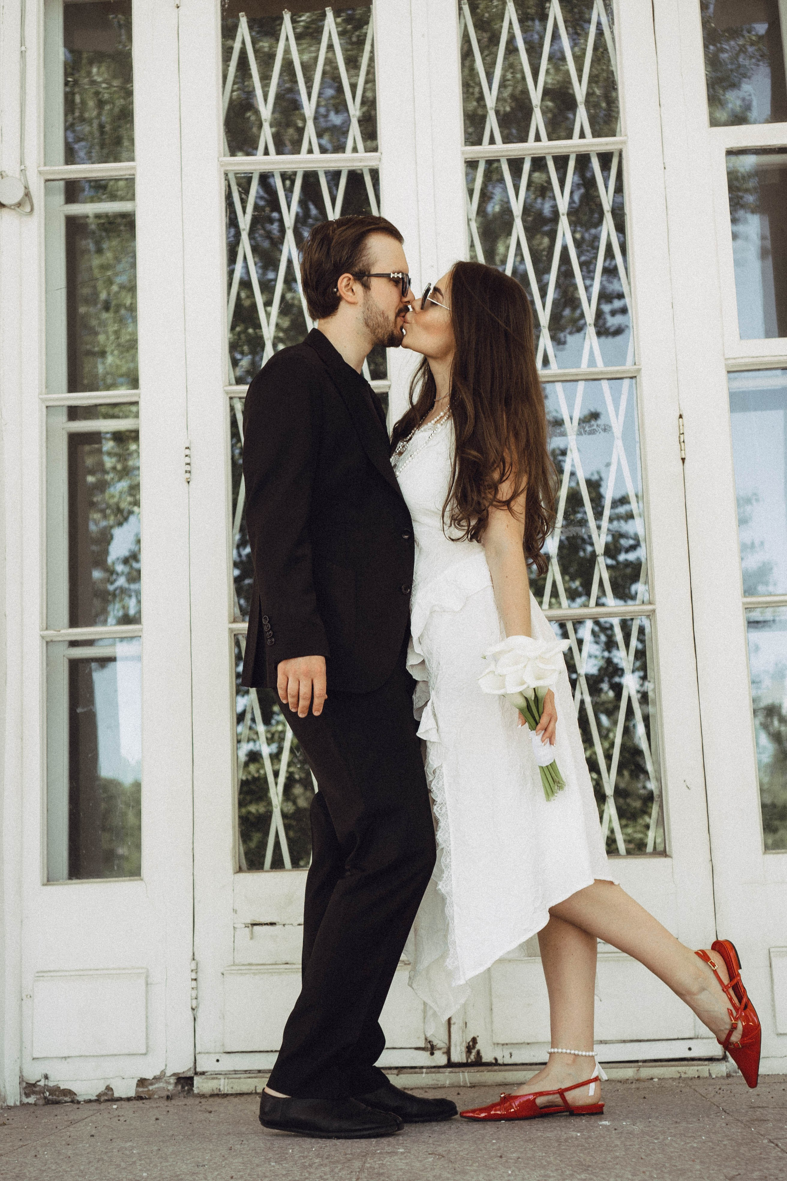 СВАДЕБНАЯ СЬЕМКА В ПАРКЕ ПОБЕДЫ И ПРОГУЛКА ПО МОСКОВСКОМУ ПРОСПЕКТУ. Профессиональный фотограф, Санкт-Петербург — Виктория Богомолова