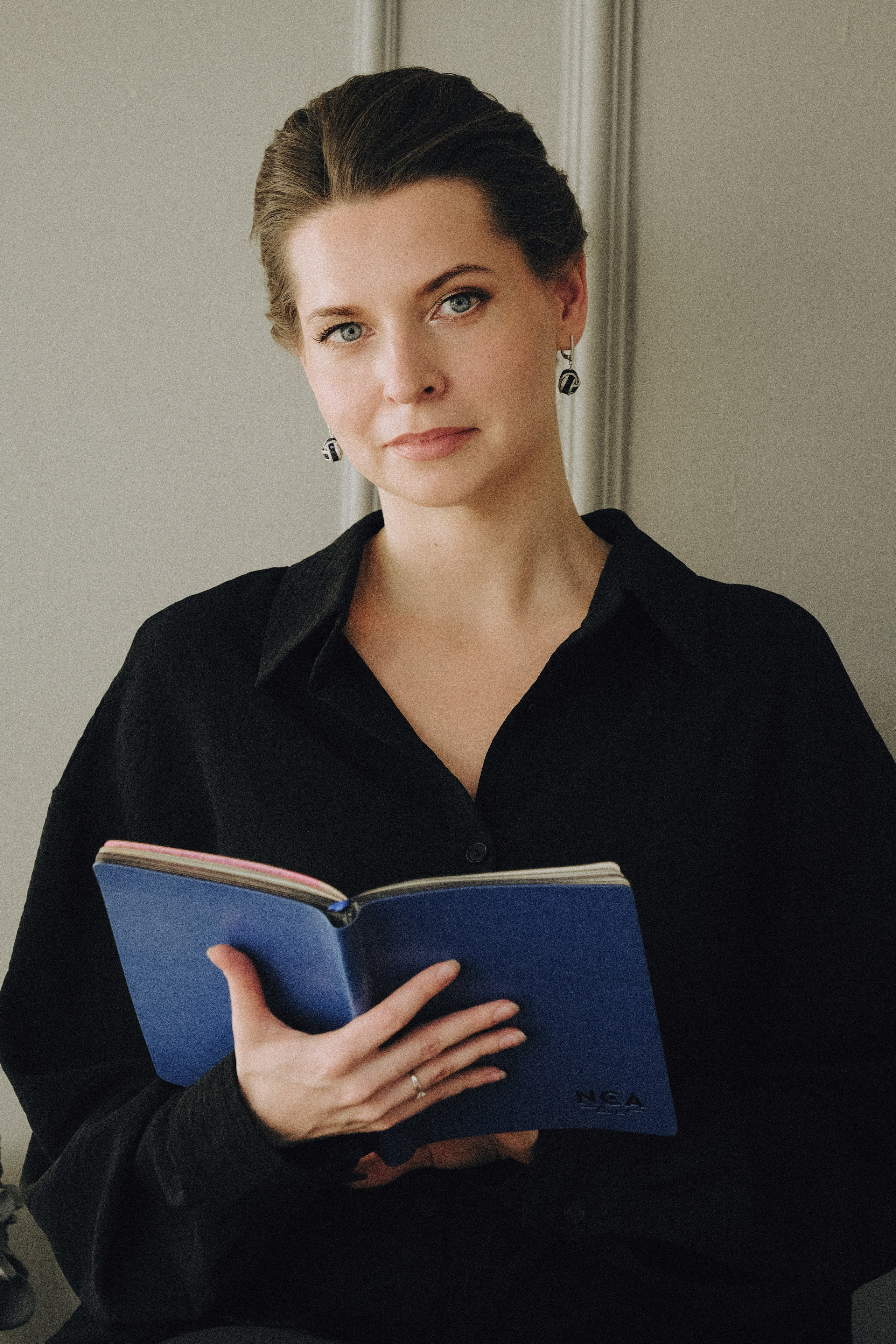 ФОТОСЕСИИЯ В СТУДИИ ДЛЯ ДЕВУШКИ ПСИХОЛОГА. Профессиональный фотограф, Санкт-Петербург — Виктория Богомолова