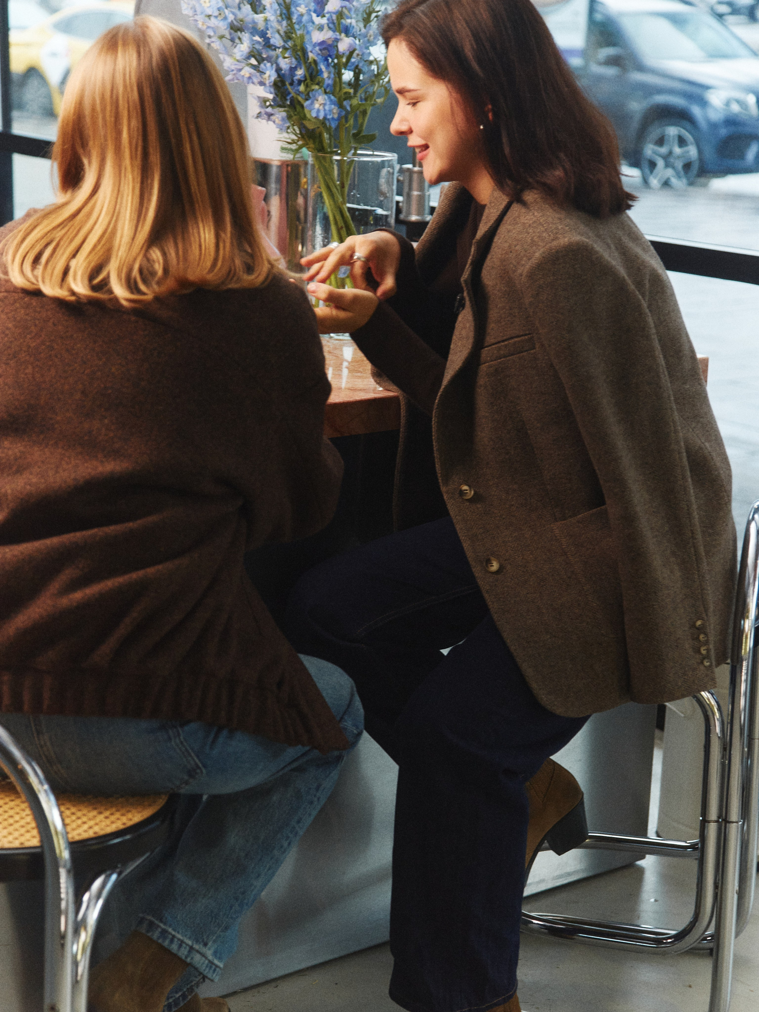 CHAIKA working girl. Photographer Daria Ilkevich