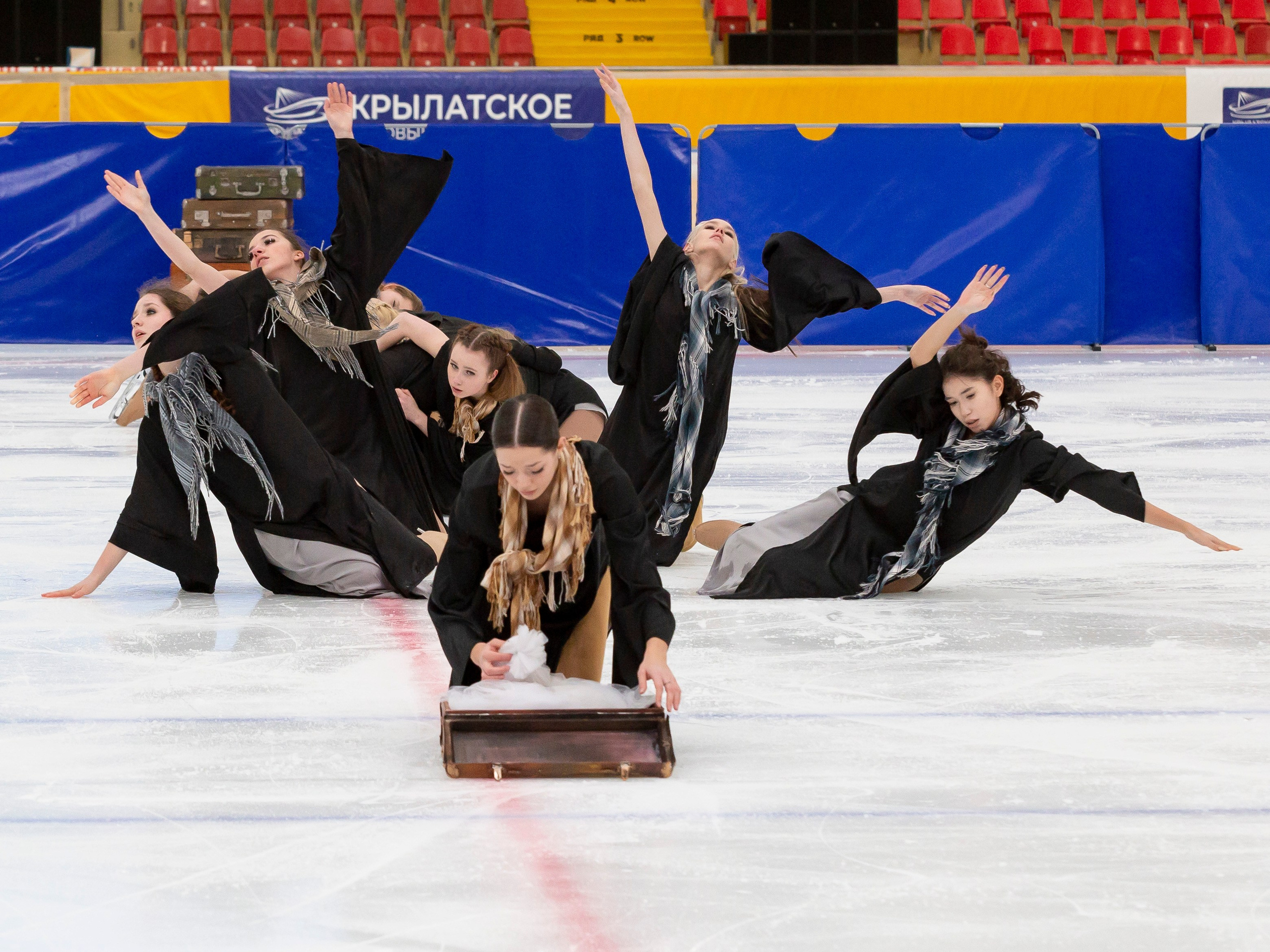 Открытый кубок Московского спорта среди спортивных балетов на льду. Детский театр на льду «АЛЕКО» 2024. Репортажный фотограф в Москве