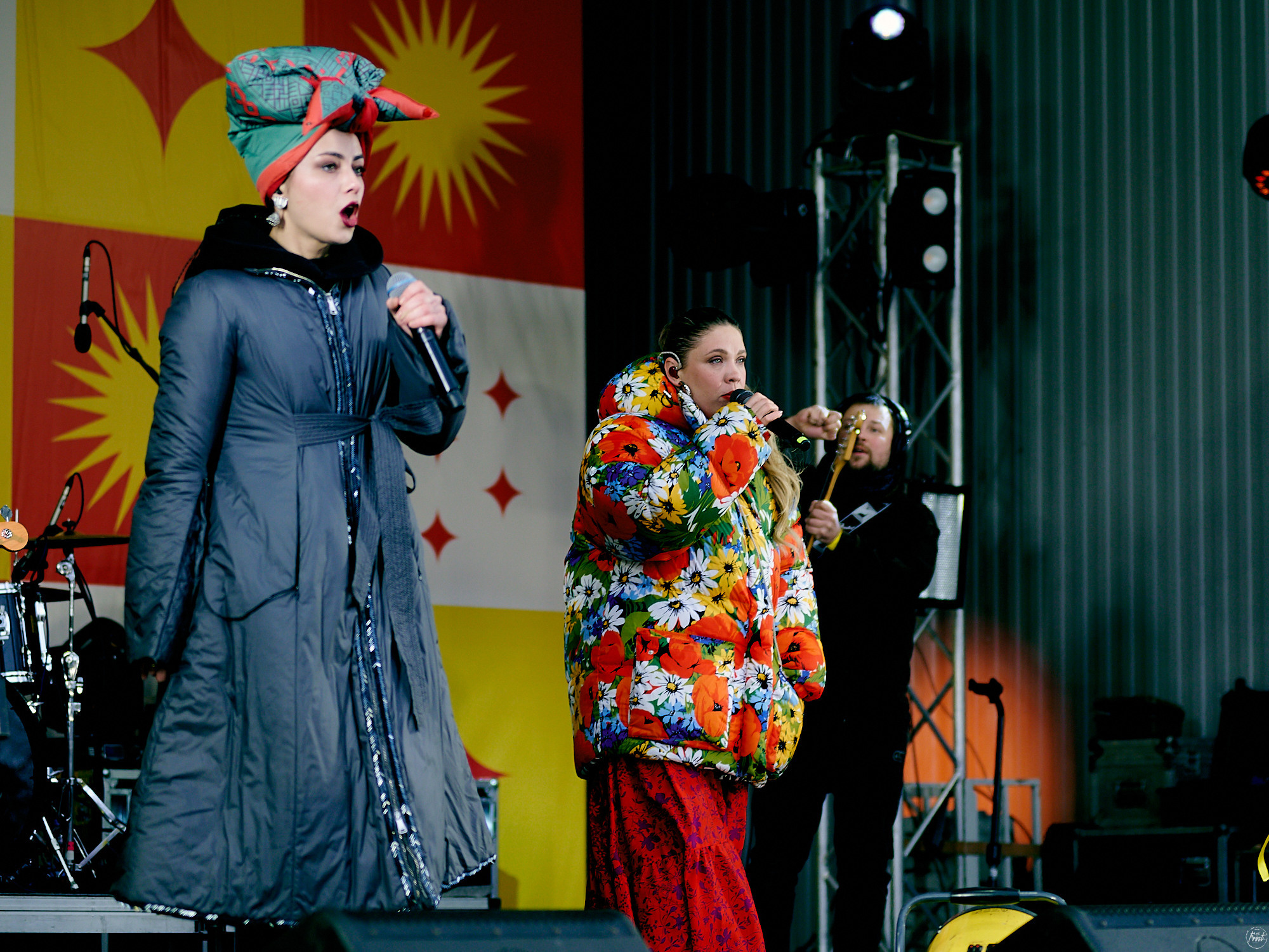 Zventa Sventana на празднике Масленицы в Екатеринбурге. Фотографии отовсюду и обо всем