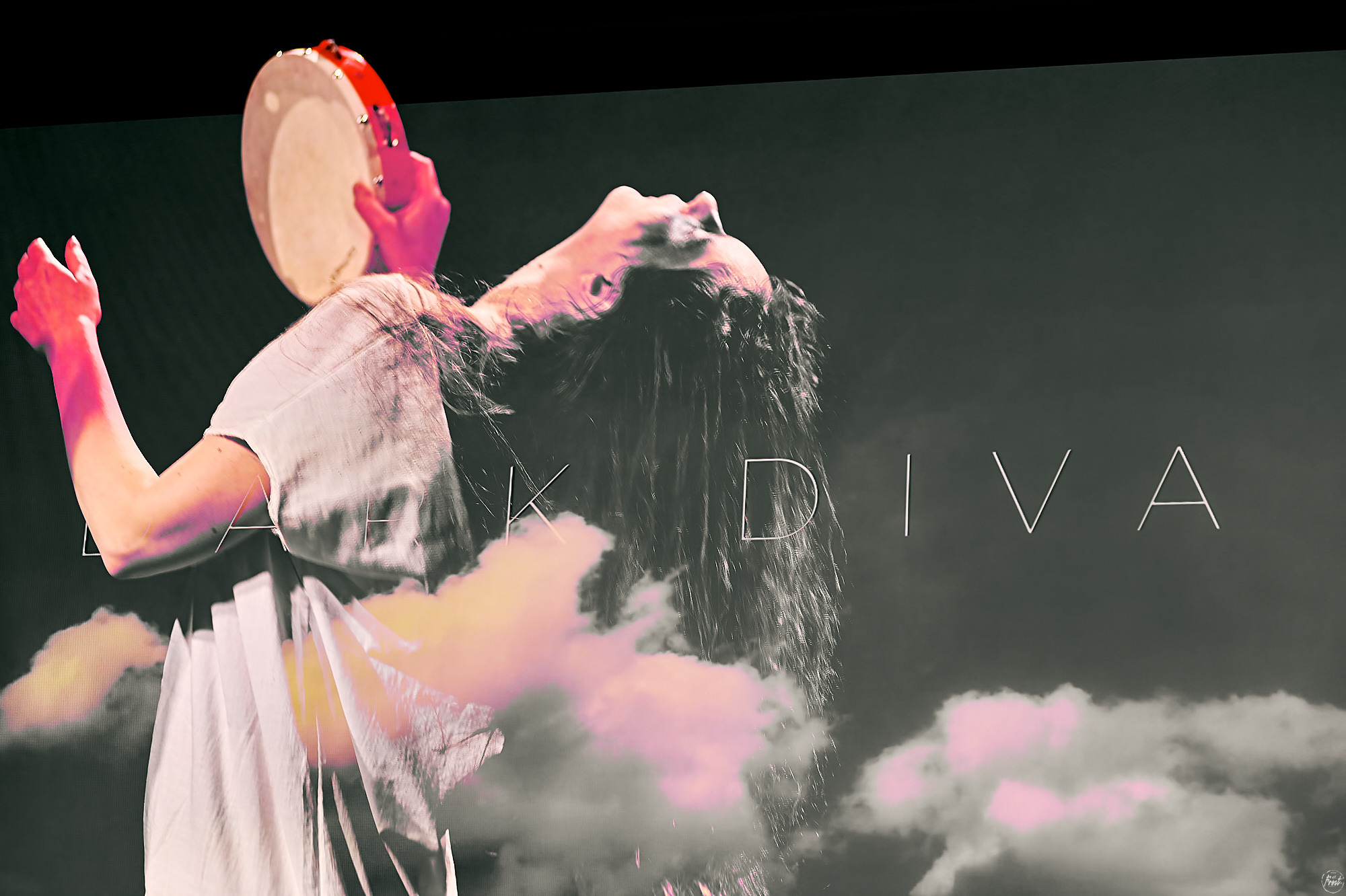 Dark Diva. Фотографии отовсюду и обо всем