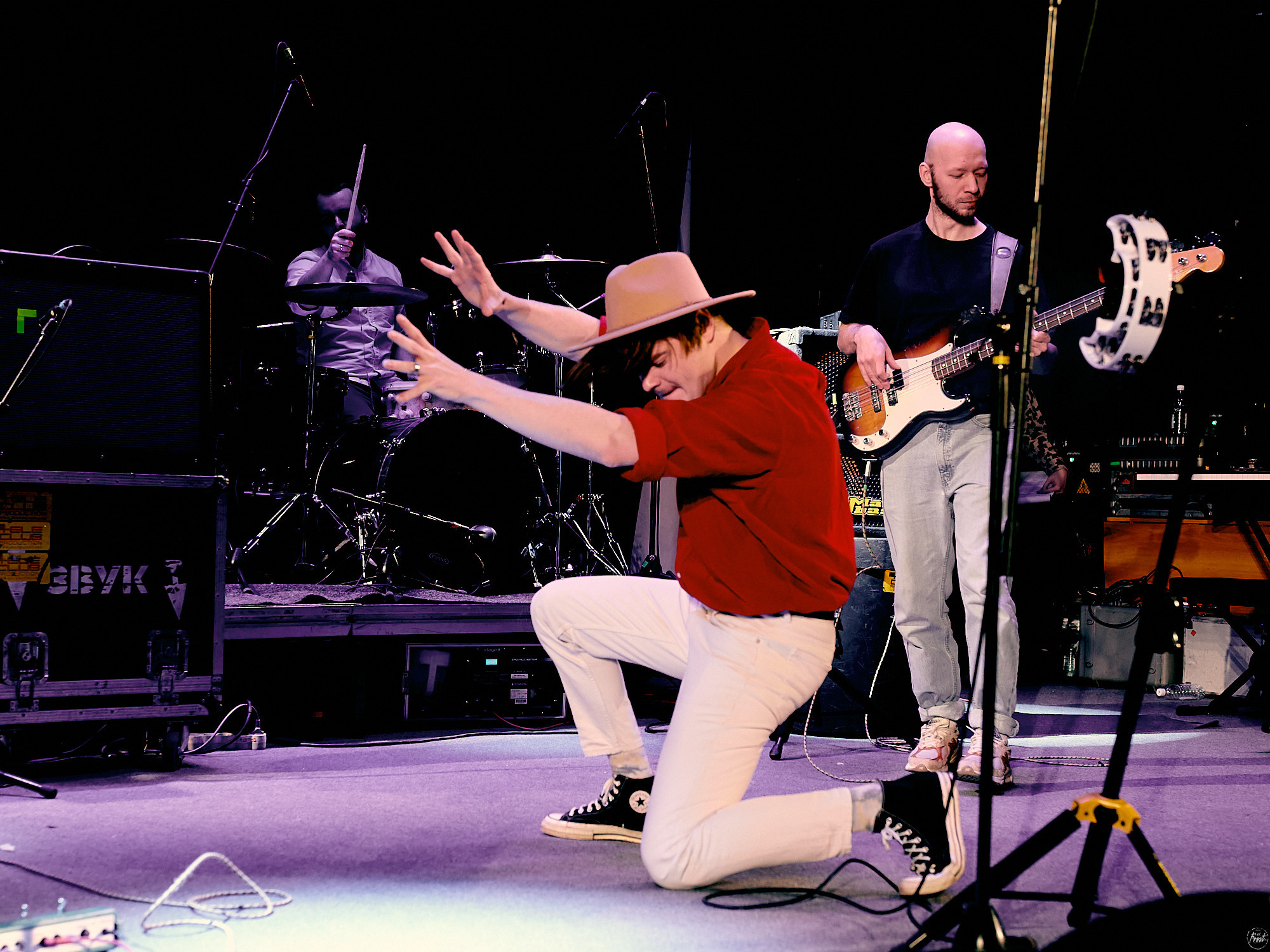 BRESDEN. Фотографии отовсюду и обо всем