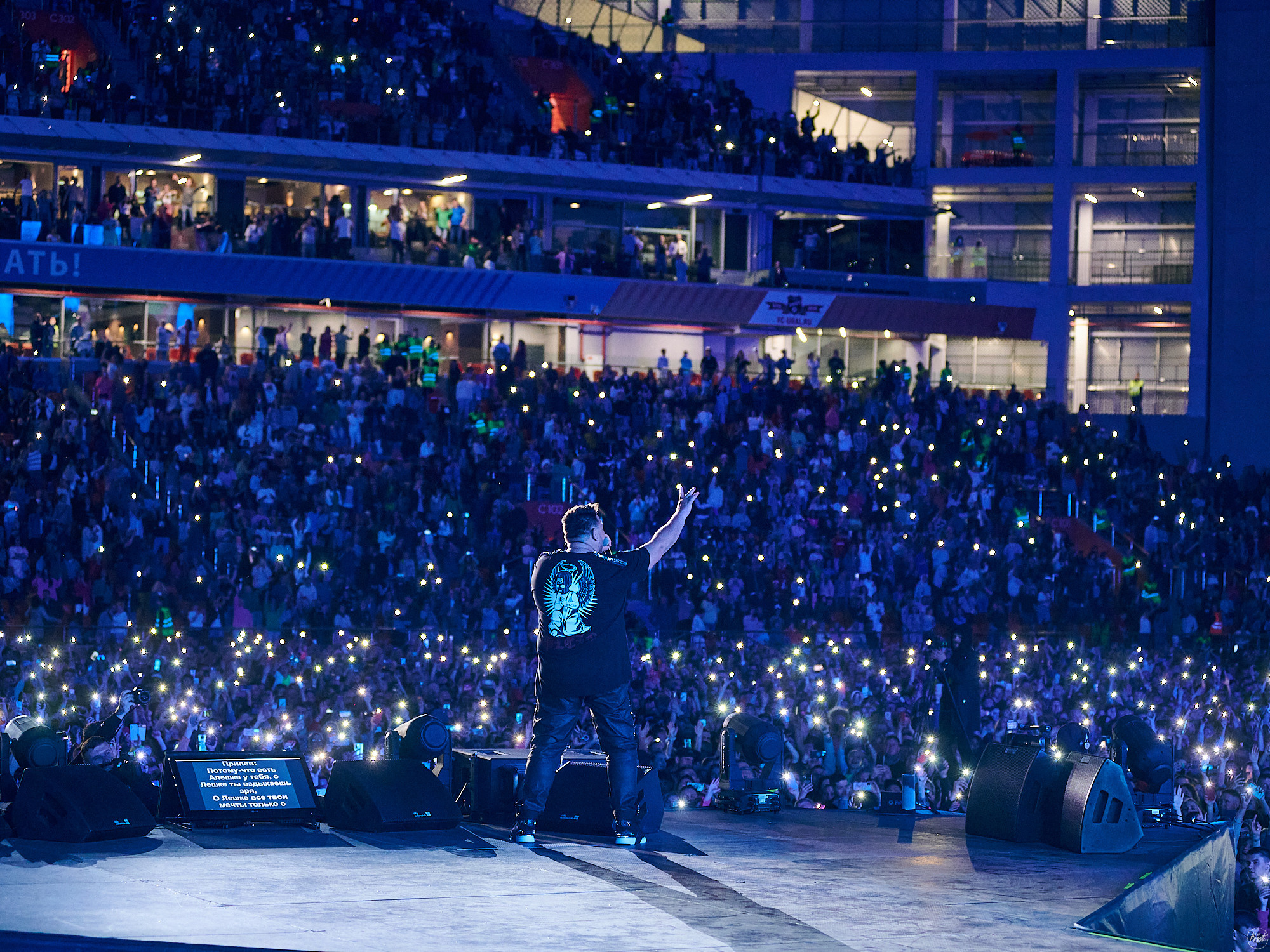 РУКИ ВВЕРХ!. Фотографии отовсюду и обо всем