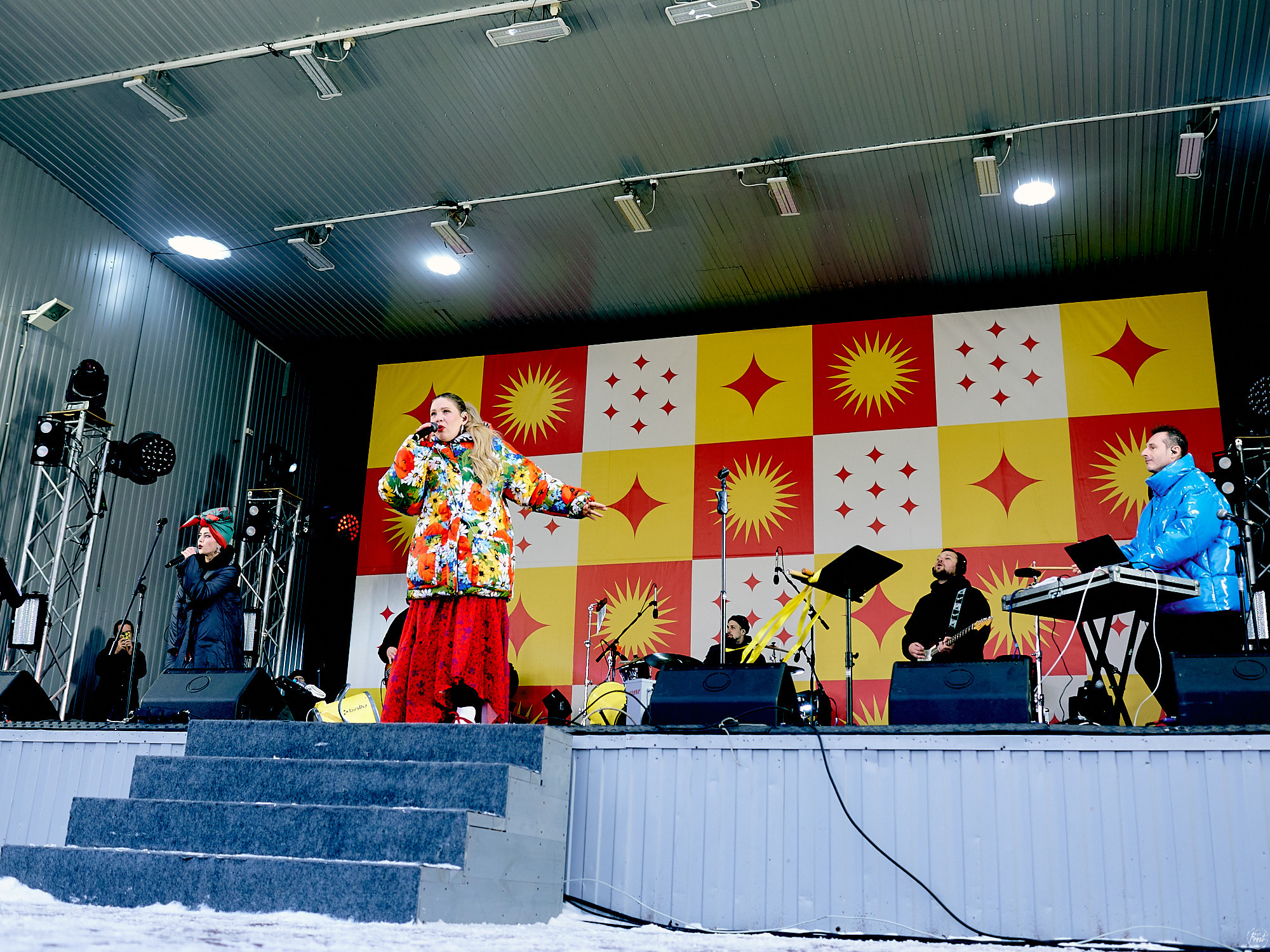 Zventa Sventana на празднике Масленицы в Екатеринбурге. Фотографии отовсюду и обо всем