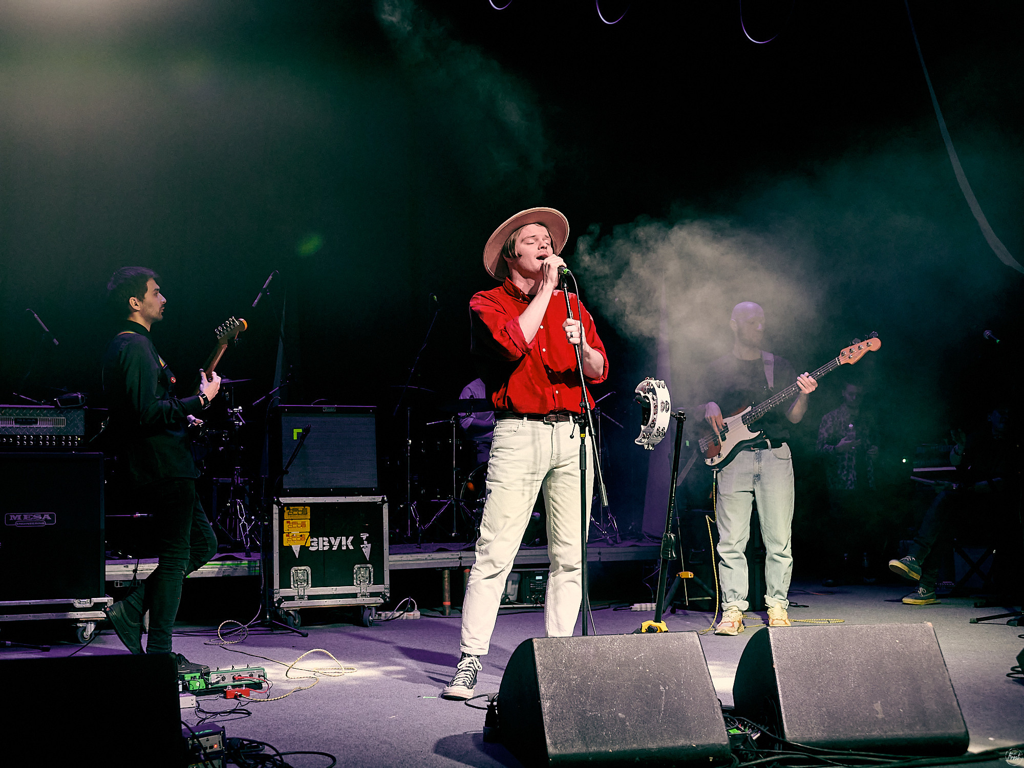 BRESDEN. Фотографии отовсюду и обо всем