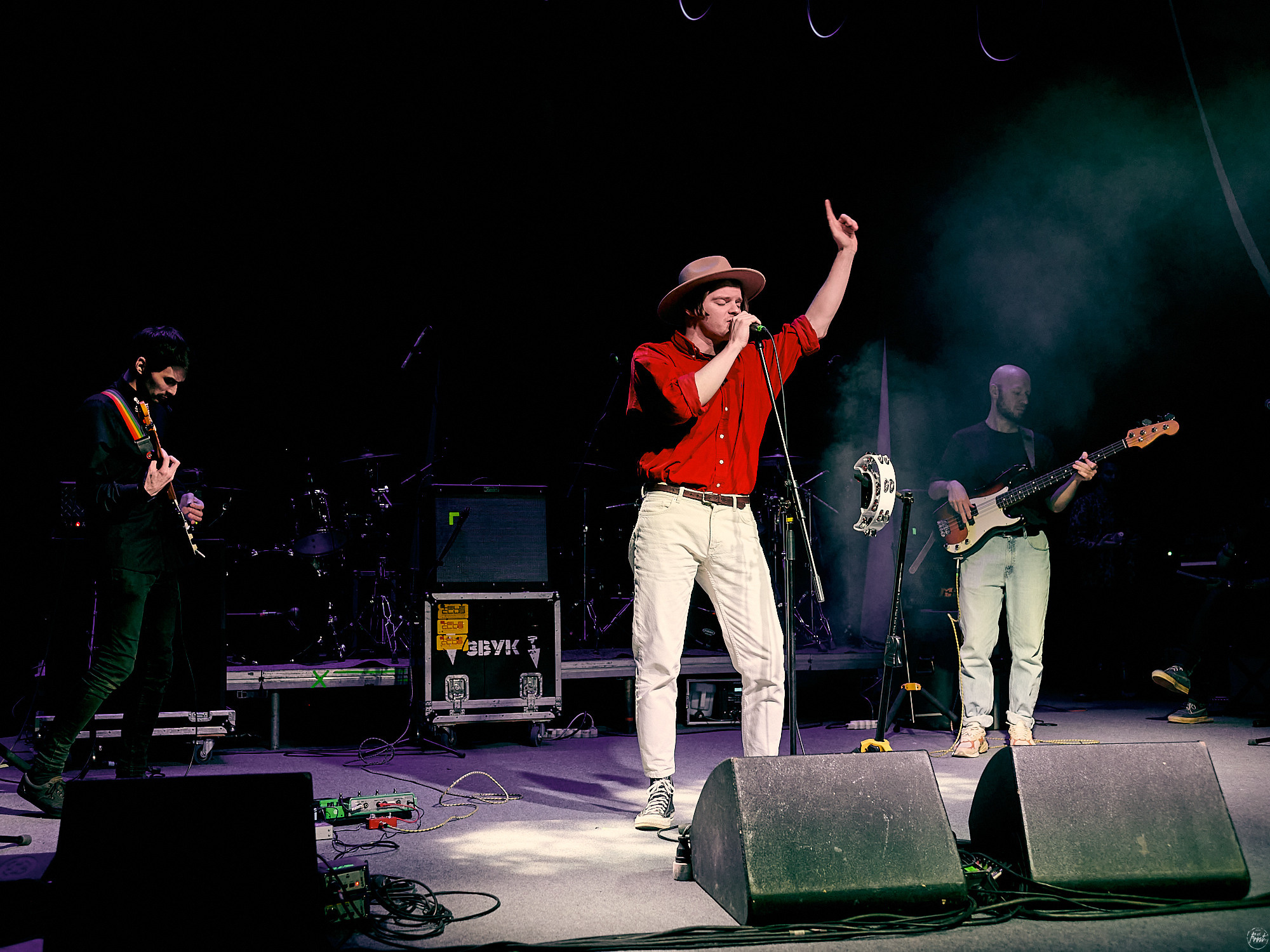 BRESDEN. Фотографии отовсюду и обо всем