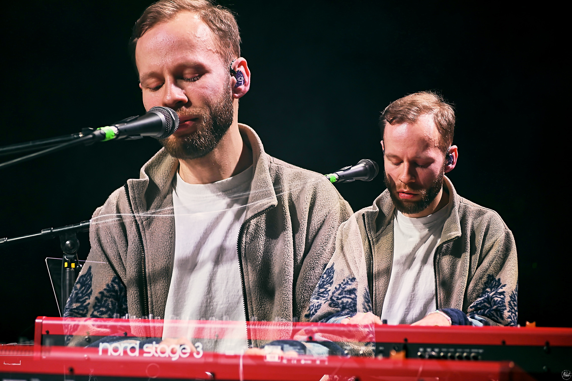 Лус Киндер. Фотографии отовсюду и обо всем