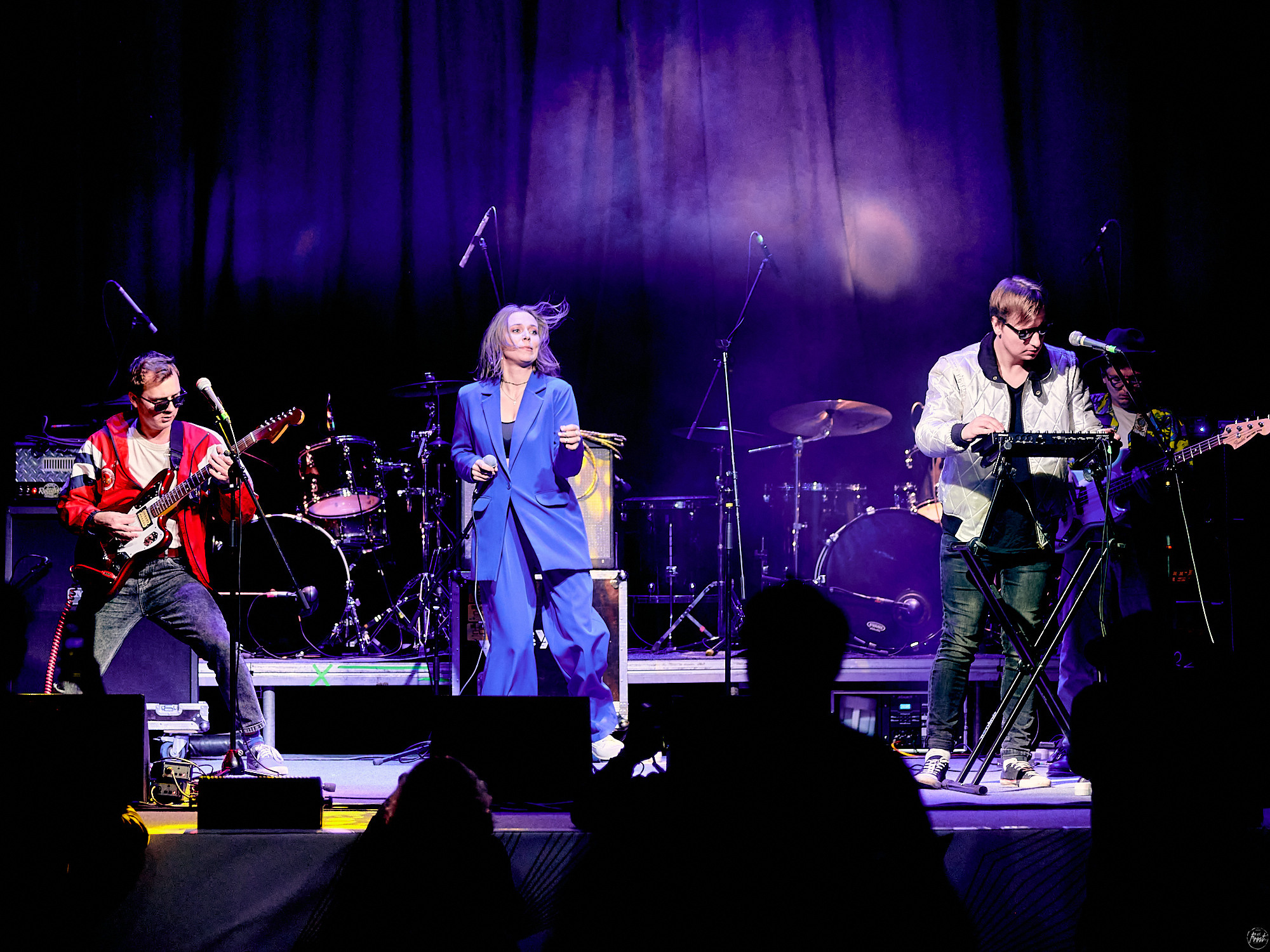 ИСПАНСКИЙ СТЫД. Фотографии отовсюду и обо всем