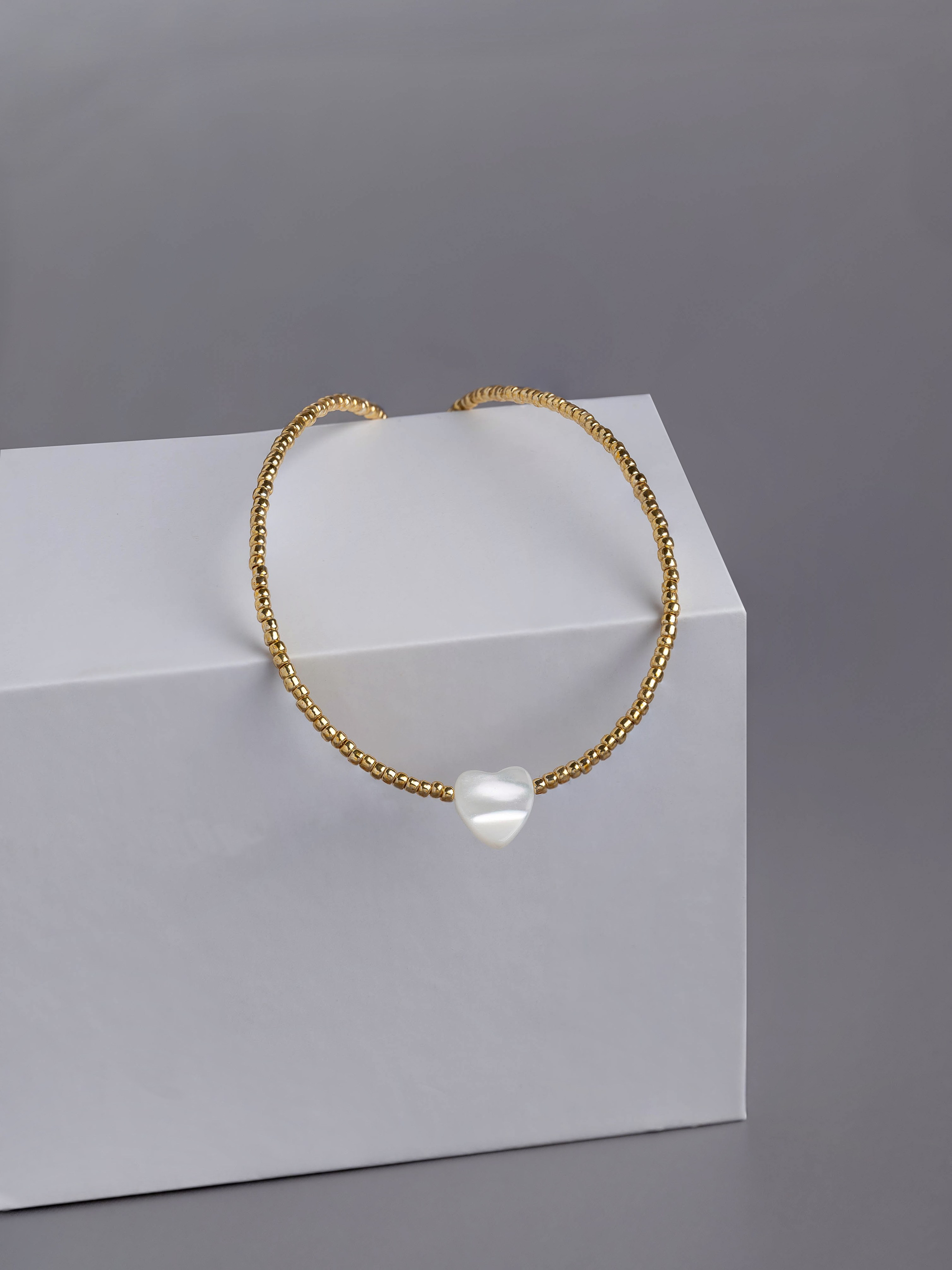 Профессиональная предметная фотосъемка ювелирных изделий Ростов.