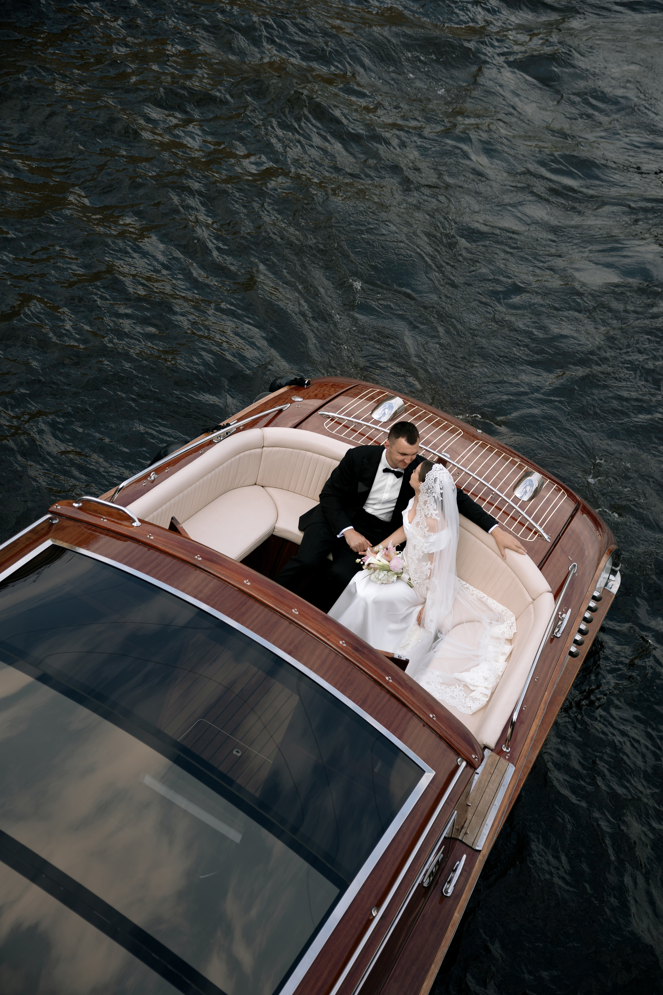 Ульяна и Женя. Свадебный фотограф в Санкт-Петербурге и в Москве Вероника Рябова