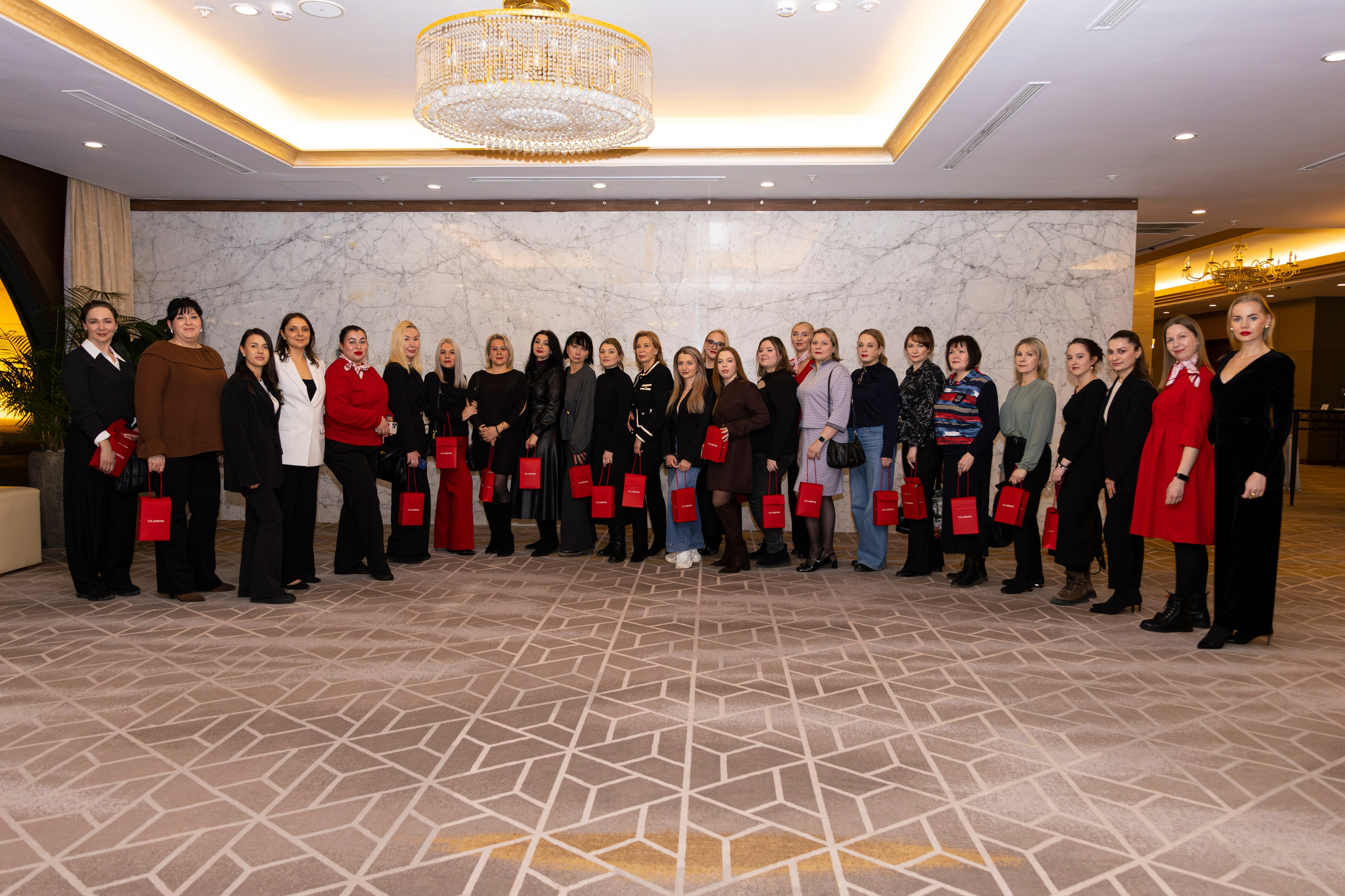 Мастер-класс от бренда Clarins. Олег Катакинов| Репортажный фотограф в городе у моря (Владивосток)