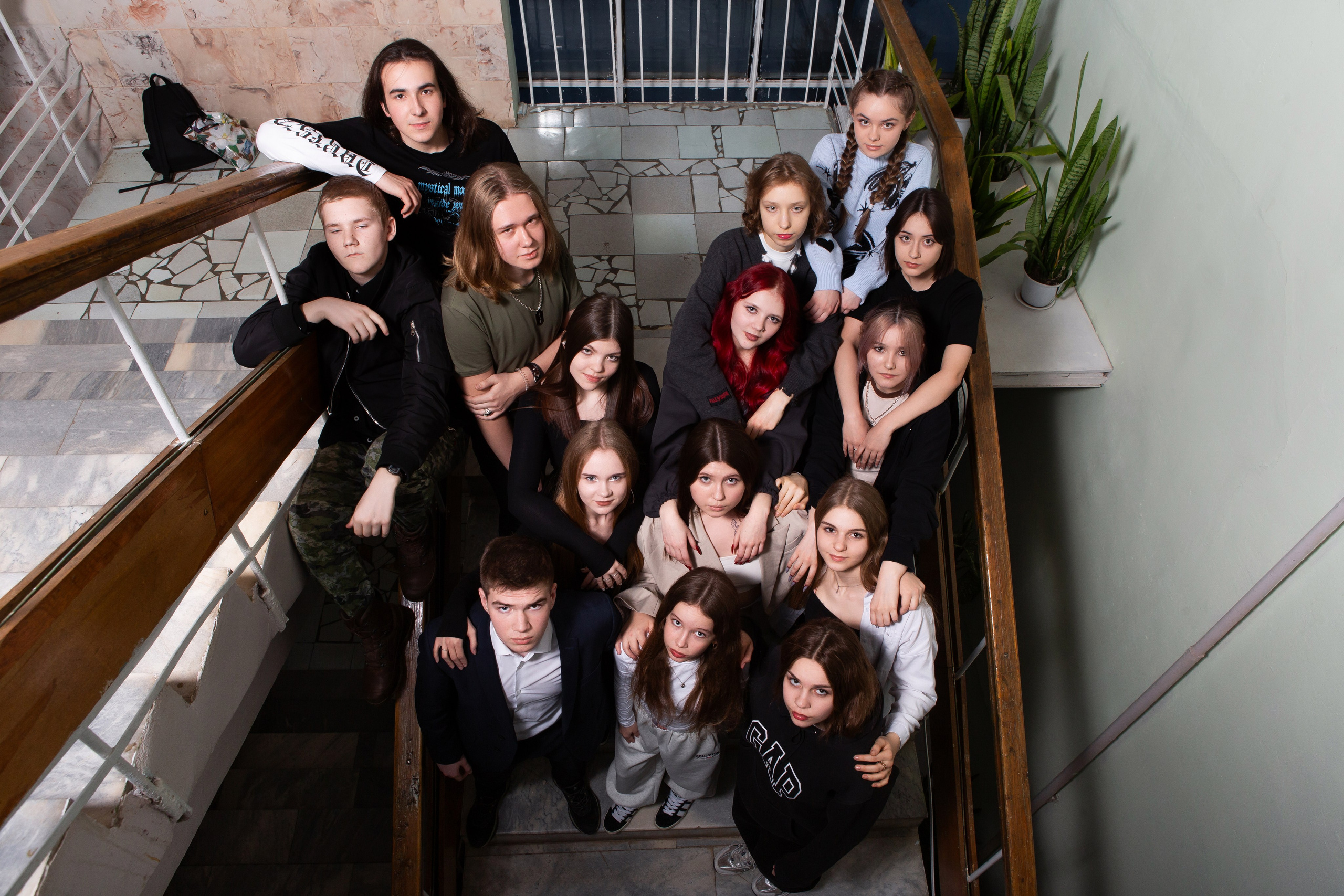 ОТВЯЗНАЯ СЪЕМКА В КЛАССЕ (9 КЛАСС). Профессиональный фотограф в Мценске и Орловской области