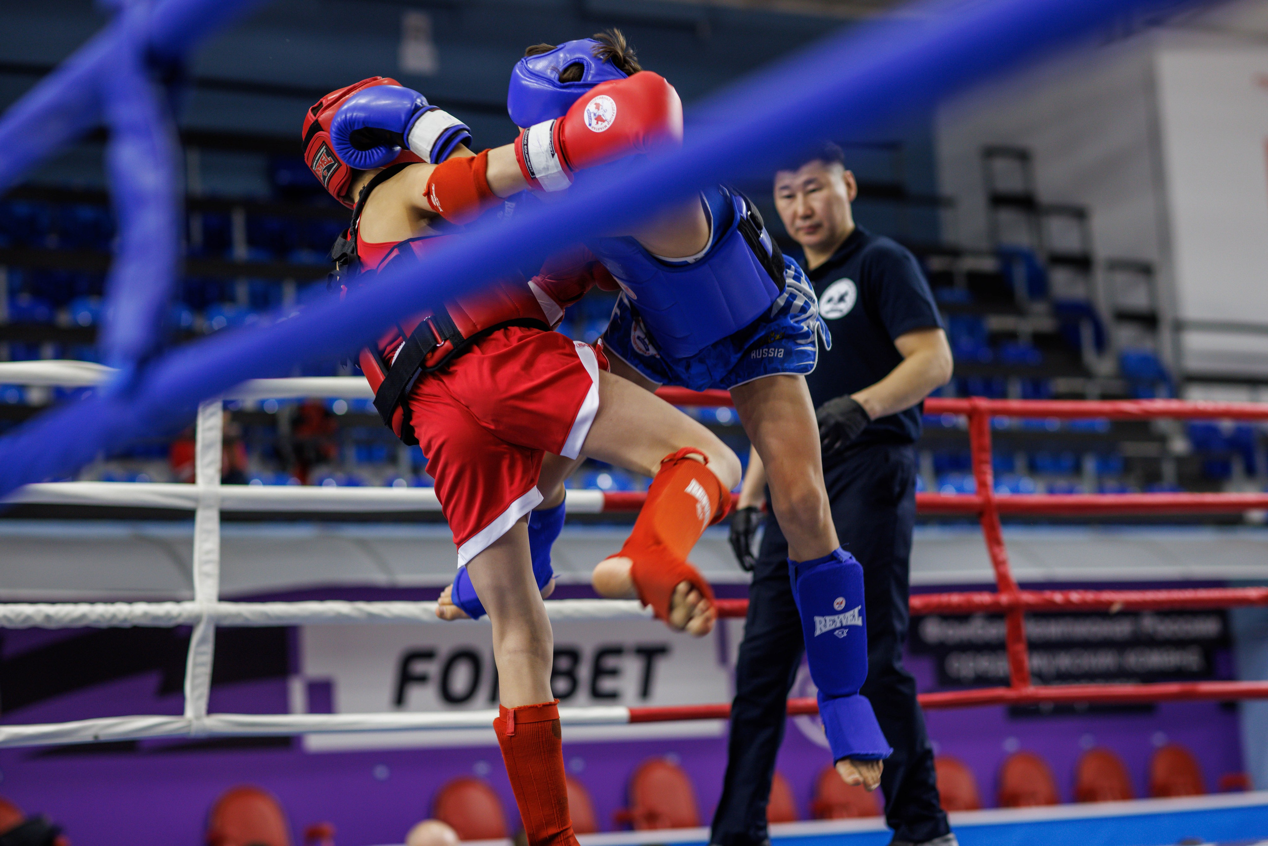 Чемпионат ДВФО по муайтай 2024. Репортажный и портретный фотограф во Владивостоке Шегай Андрей
