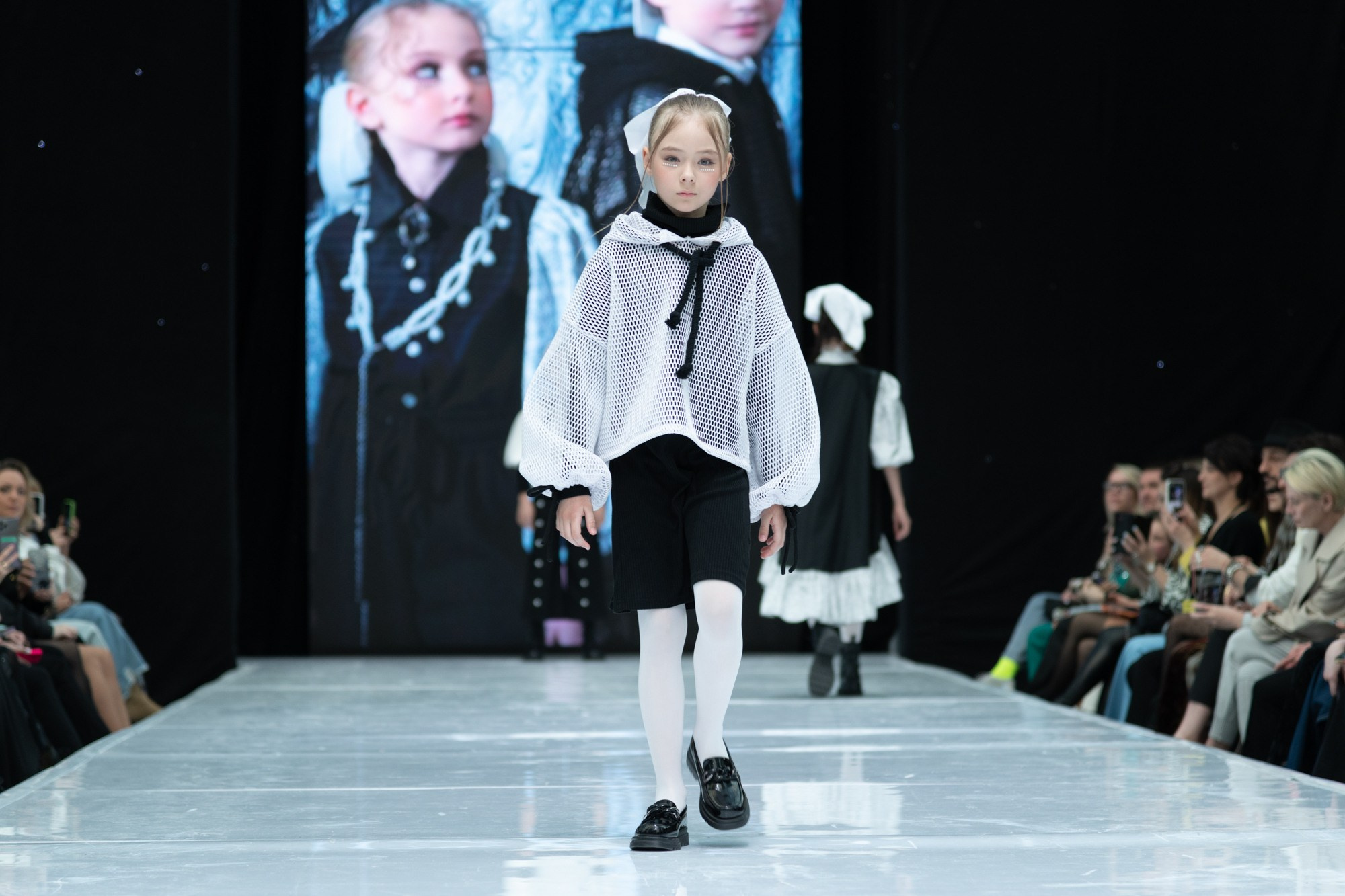 DEVUSI / 23. Sakunov Photo