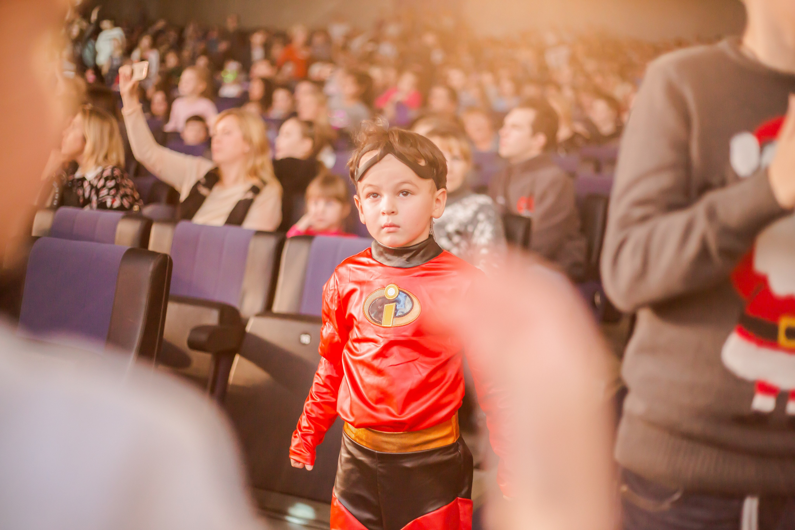 Репортаж — детская елка в БКЗ. Свадебный и семейный фотограф в Санкт-Петербурге Макеева Наталья