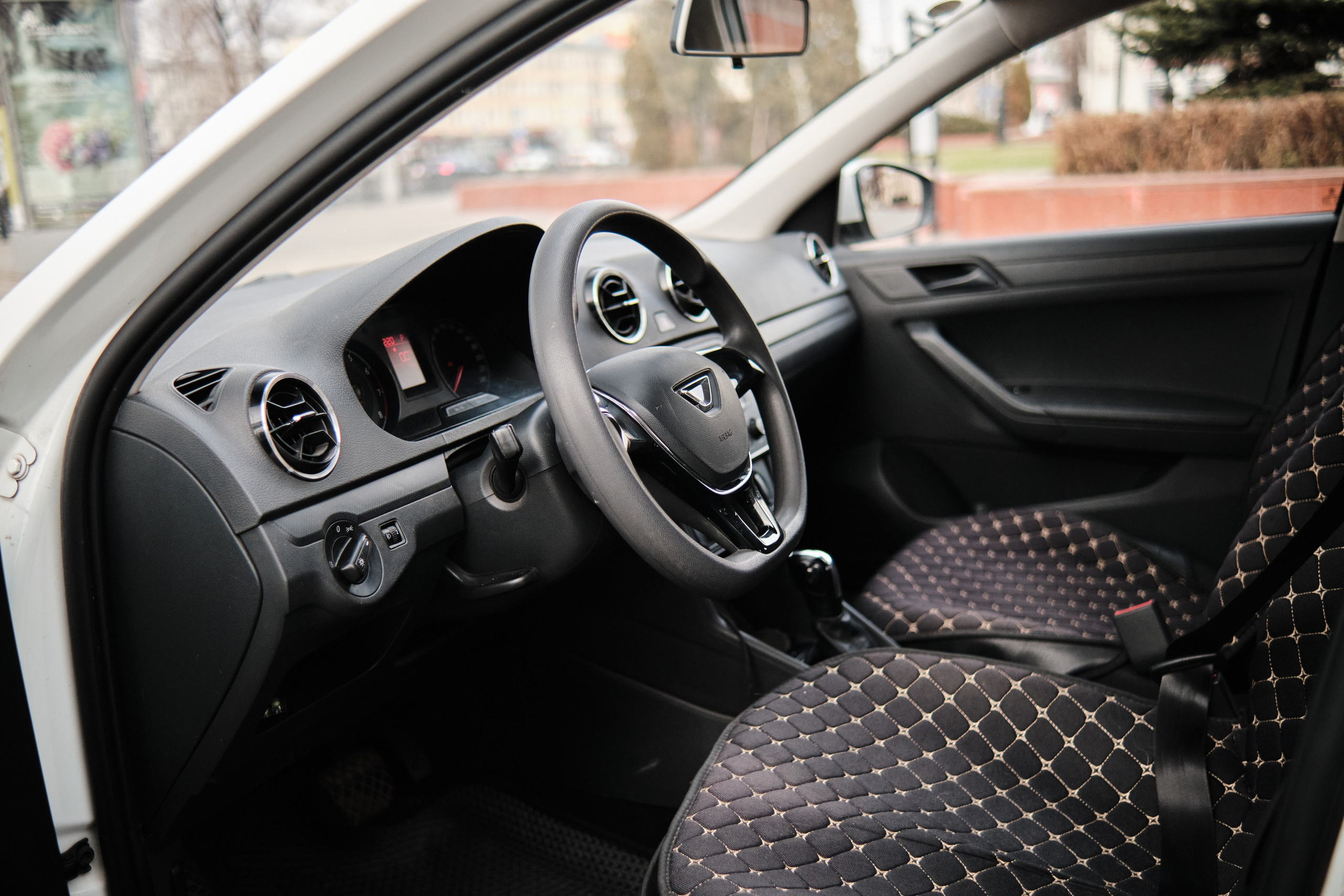 Новый автопарк Яндекс такси в Новокузнецке. Свадебный и семейный фотограф в Новокузнецке Иван Иванов