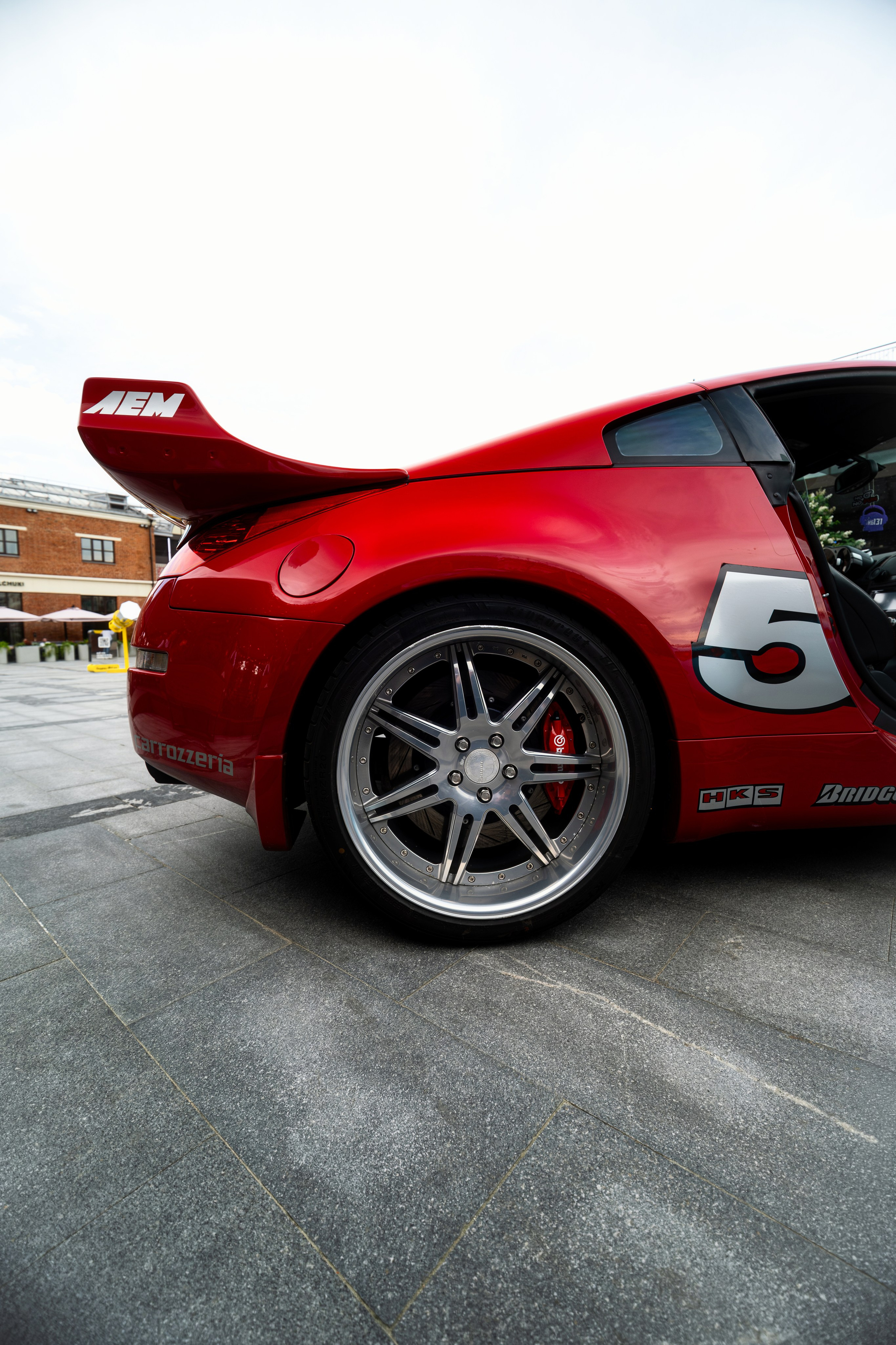 Автовыставка Nissan Z. Malenkyia