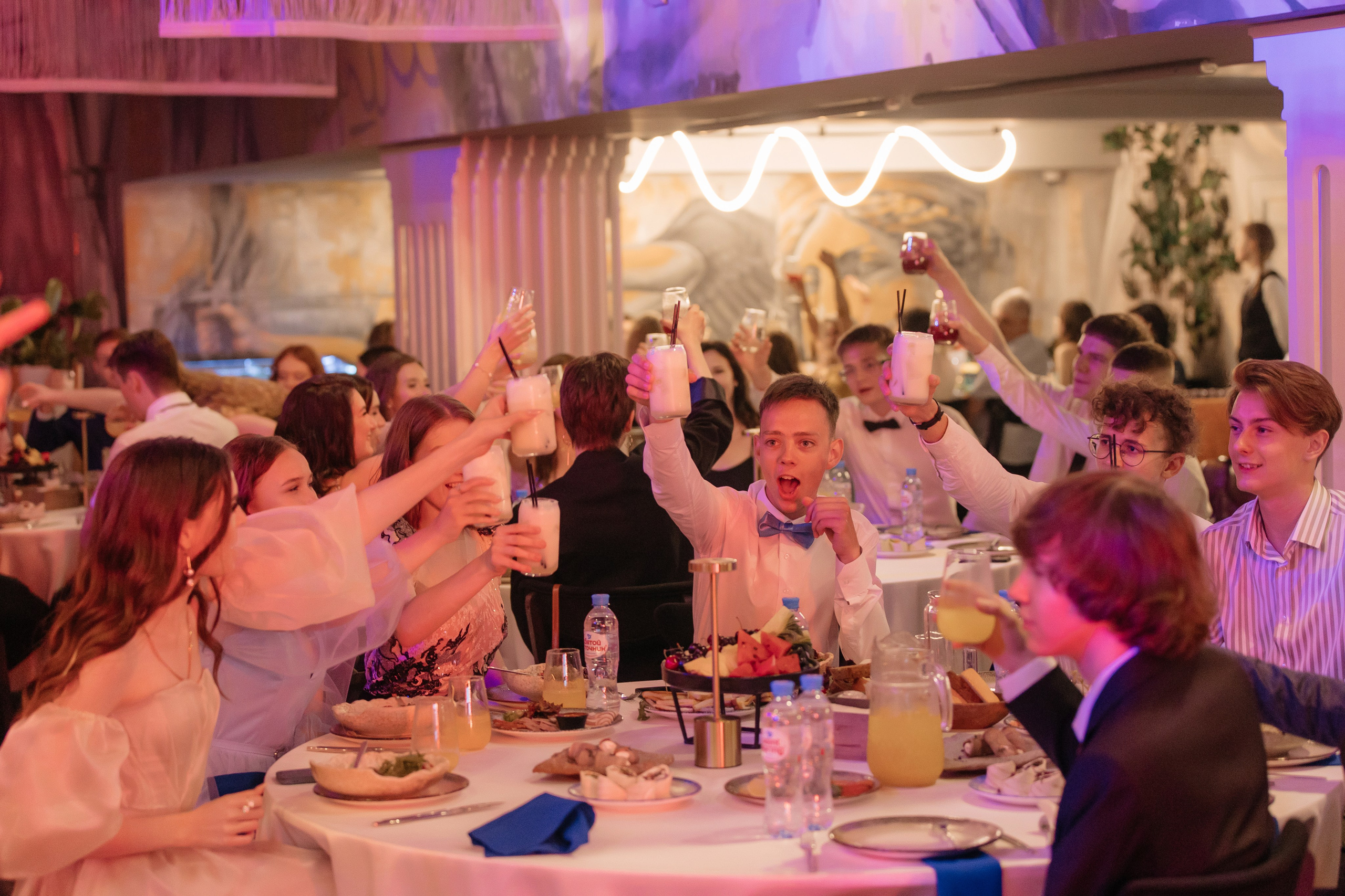 2024 Выпускной школа 22. Свадебный и Репортажный фотограф Нижний Новгород Москва Ежов Иван