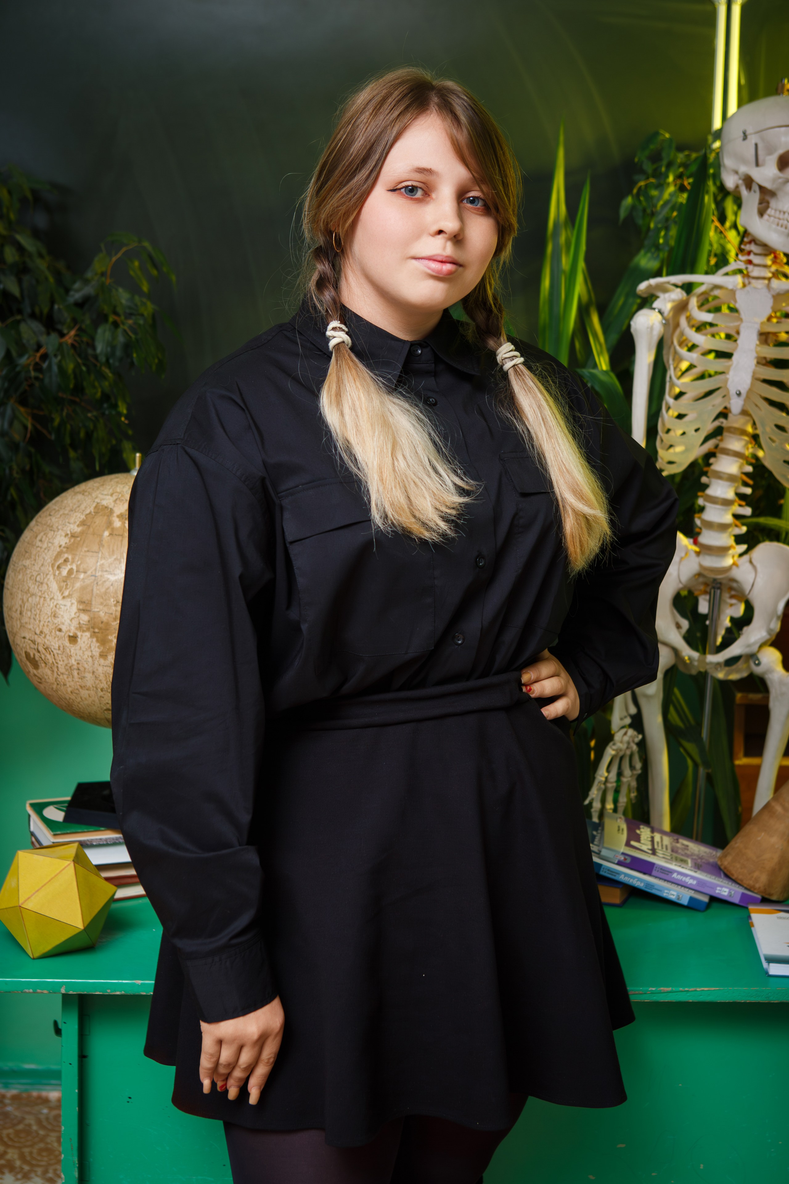 ПОРТРЕТНАЯ ФОТОСЕССИЯ В КЛАССЕ ДЛЯ 9 КЛАССОВ. ТВОЙ АЛЬБОМ / ТВОИ ПРАВИЛА