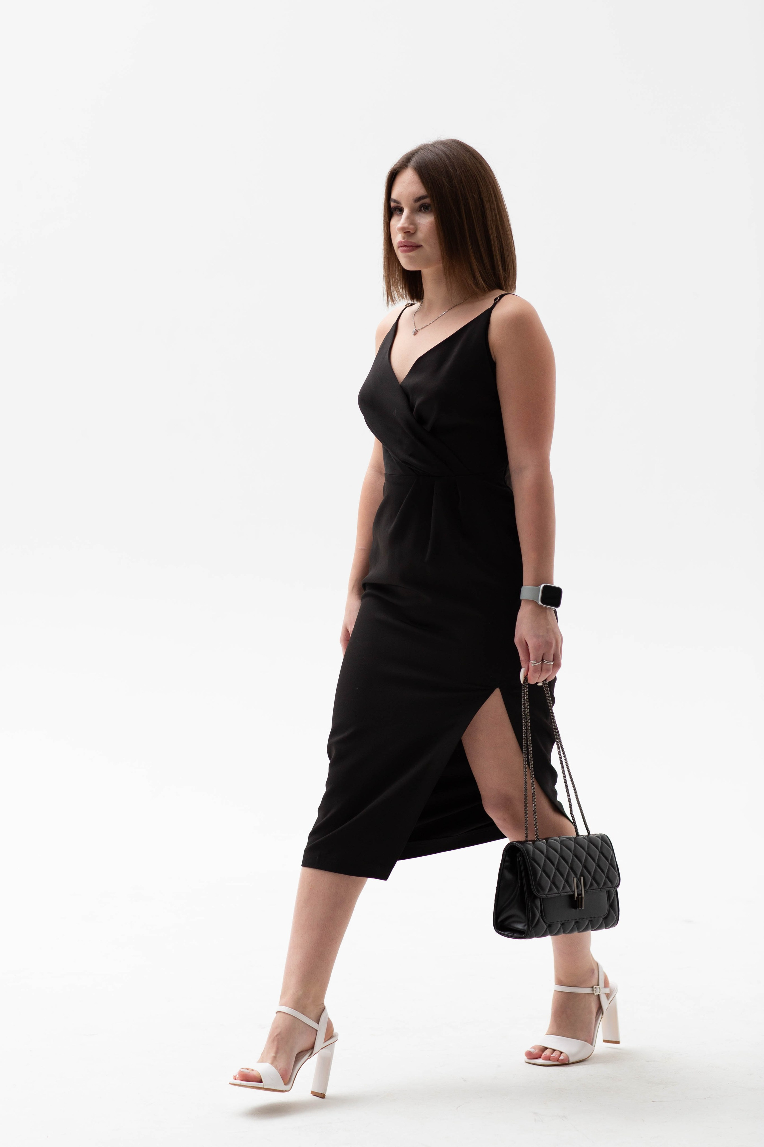 Контент съёмки одежды. Фотограф и видеограф Иркутск, семейная фотосессия, фото для аватарки